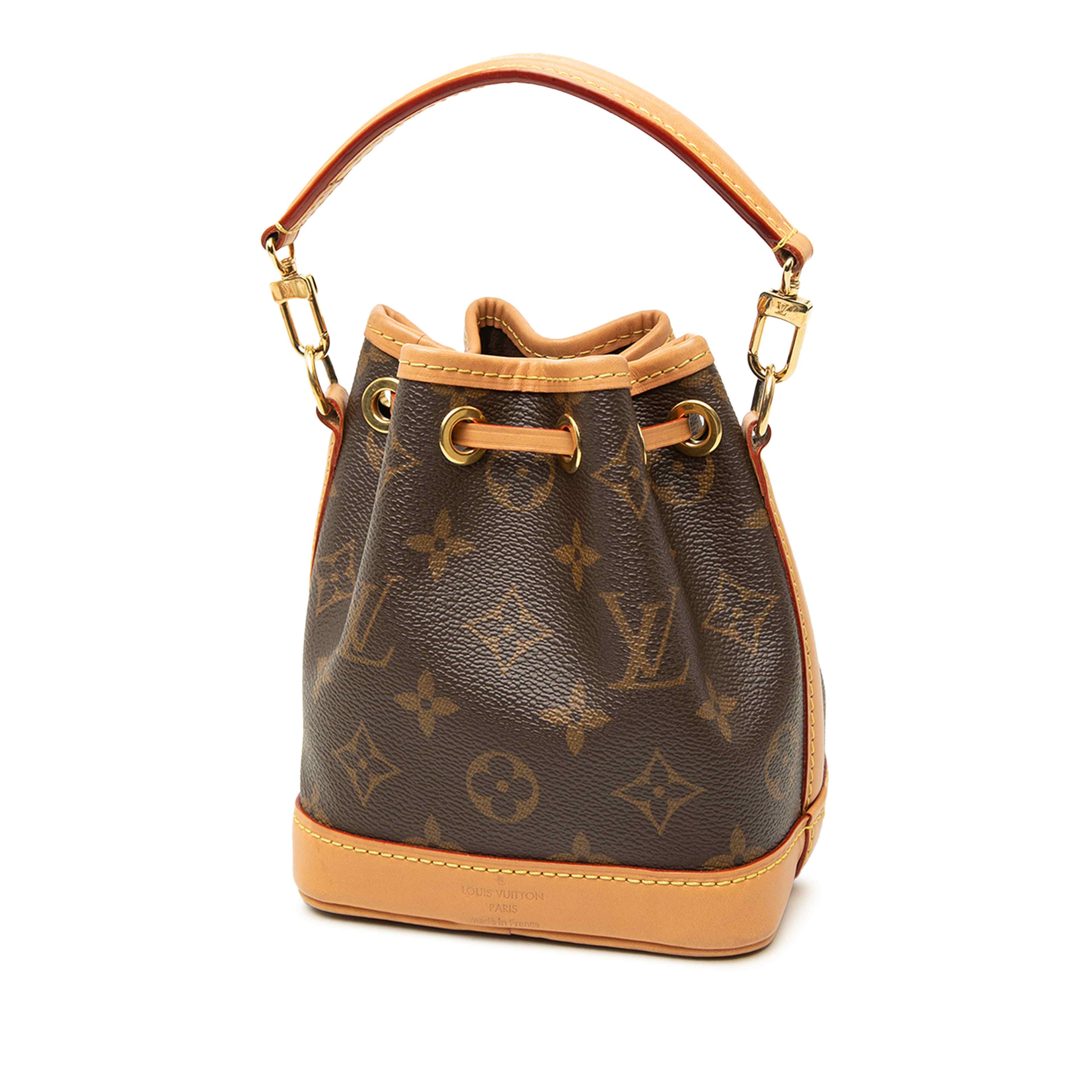 Louis Vuitton Monogram Nano Noe, från Luxclusif, i färgen brun. Klicka för att öppna bilden i stort format