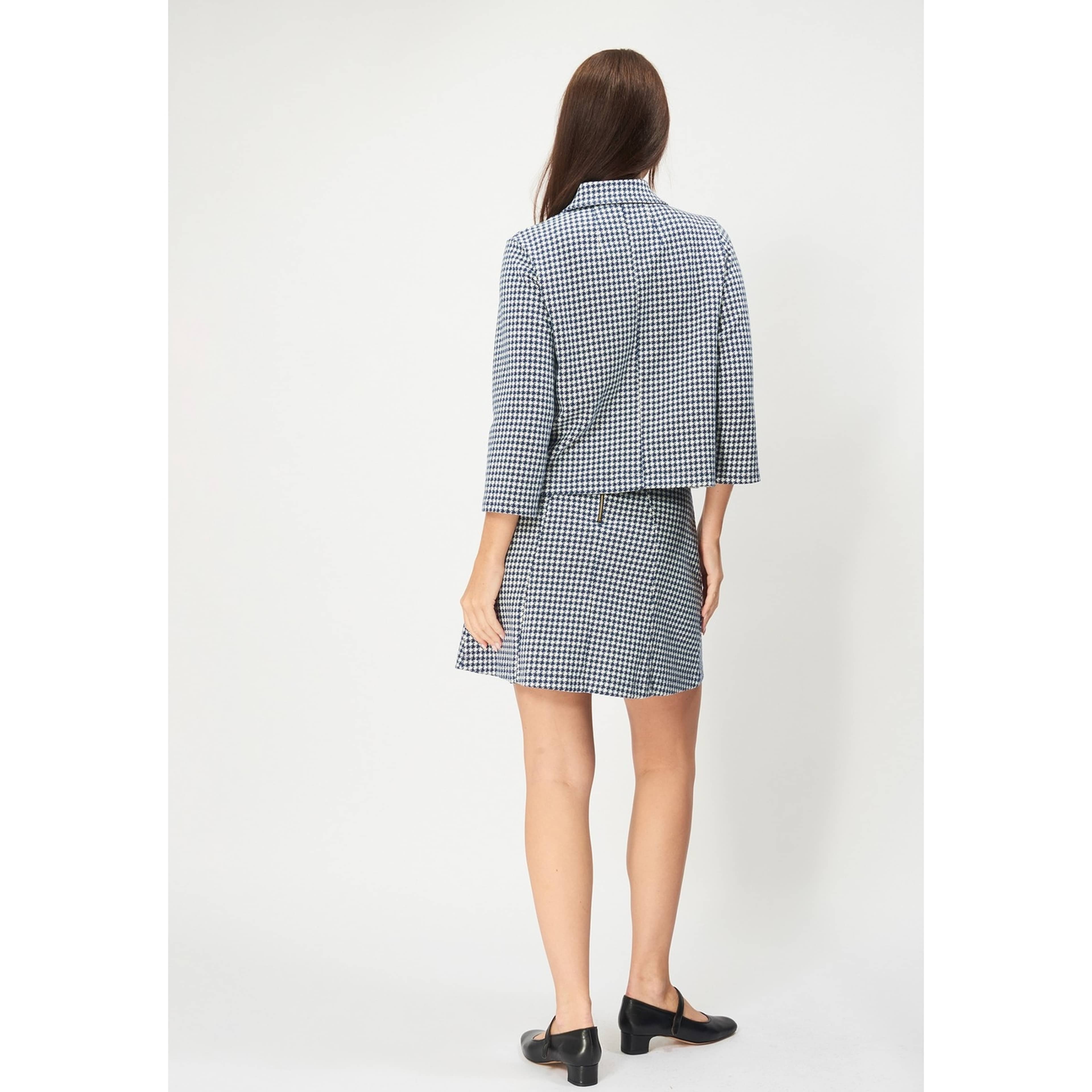 Mela Blazer