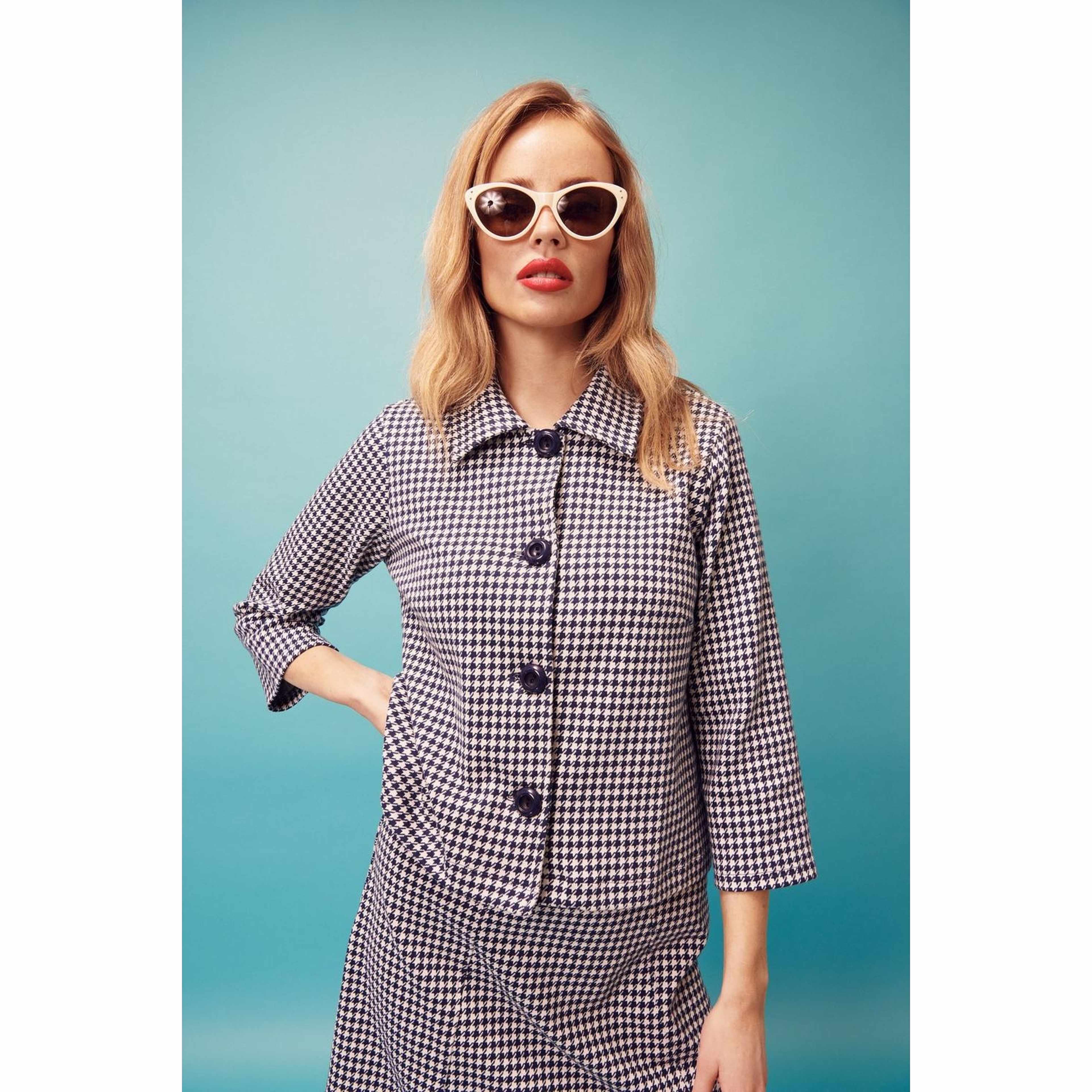 Mela Blazer