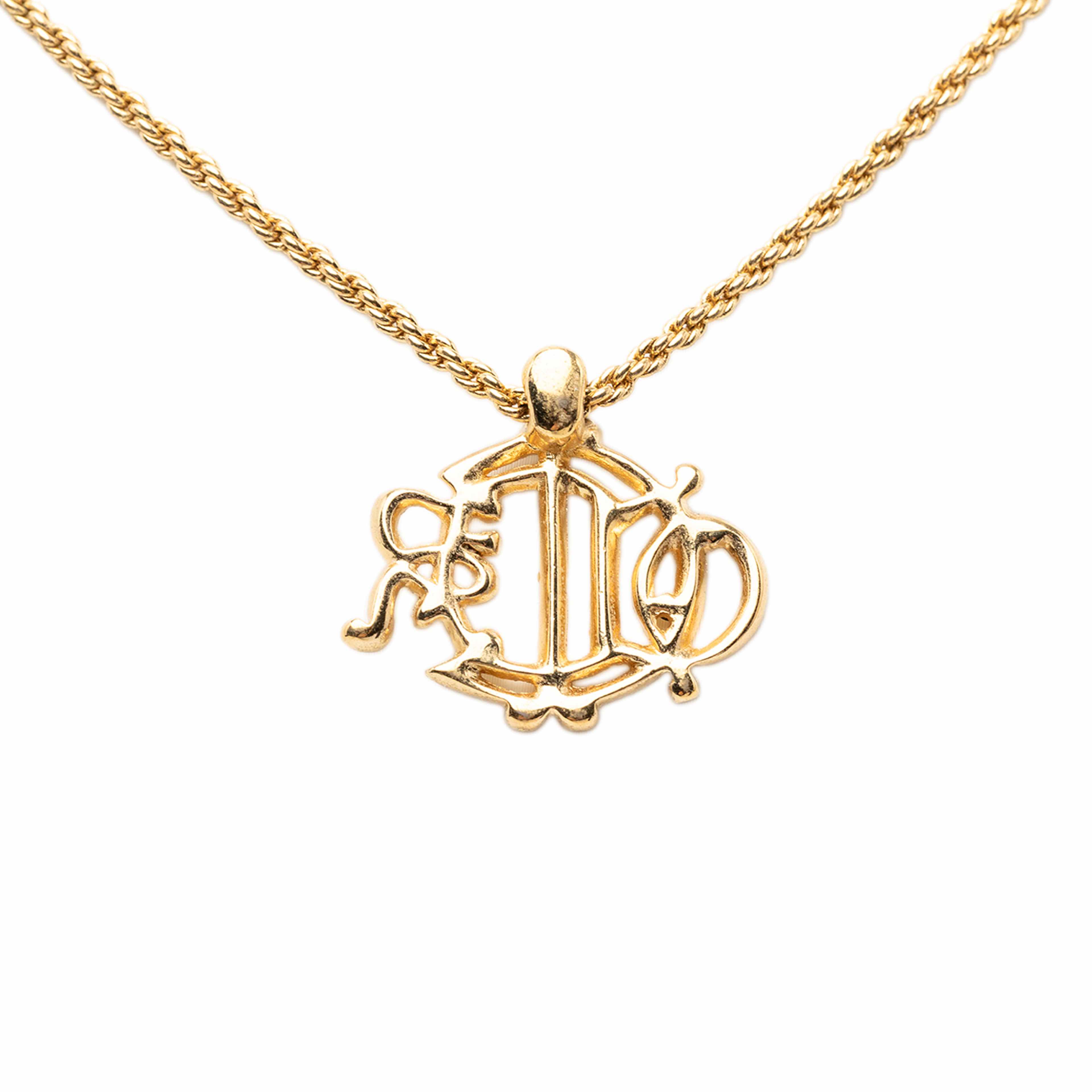 Dior Gold Plated Strass Logo Pendant Necklace, från Luxclusif, i färgen guld. Klicka för att öppna bilden i stort format