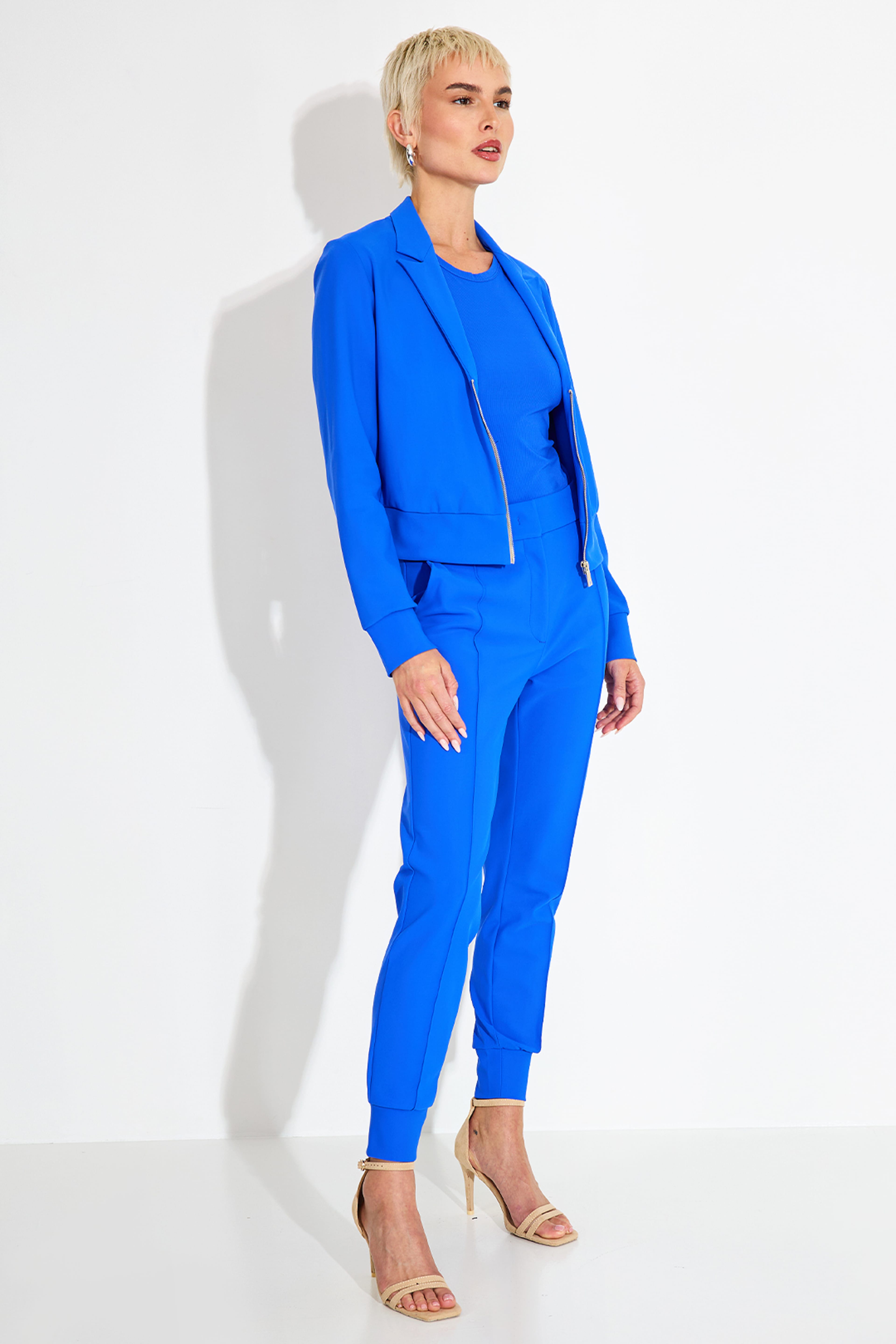 Move Jacket
