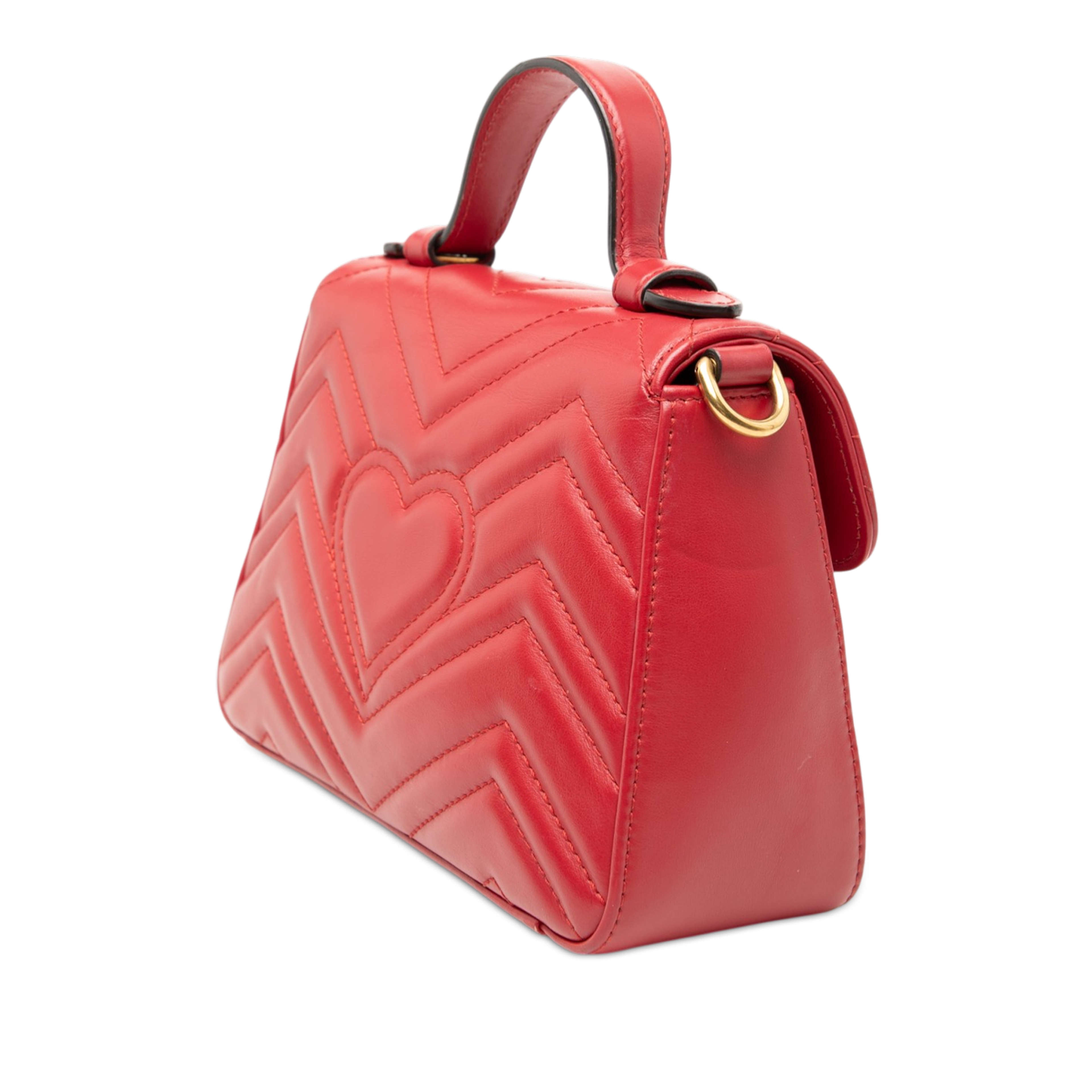 Gucci Mini Gg Marmont Matelasse Leather Top Handle Bag, från Luxclusif, i färgen red. Klicka för att öppna bilden i stort format