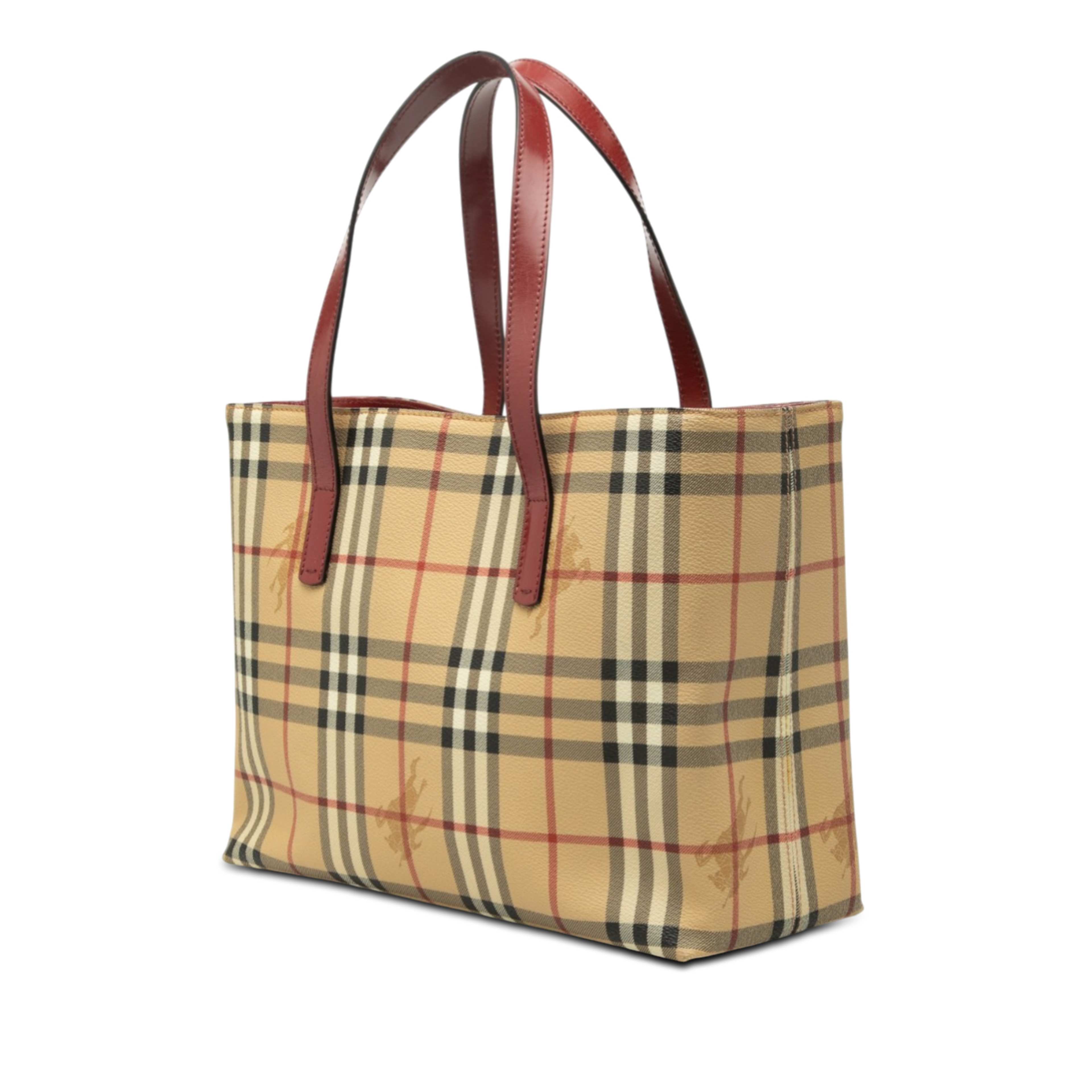 Burberry Haymarket Check Coated Canvas Tote, från Luxclusif, i färgen beige. Klicka för att öppna bilden i stort format