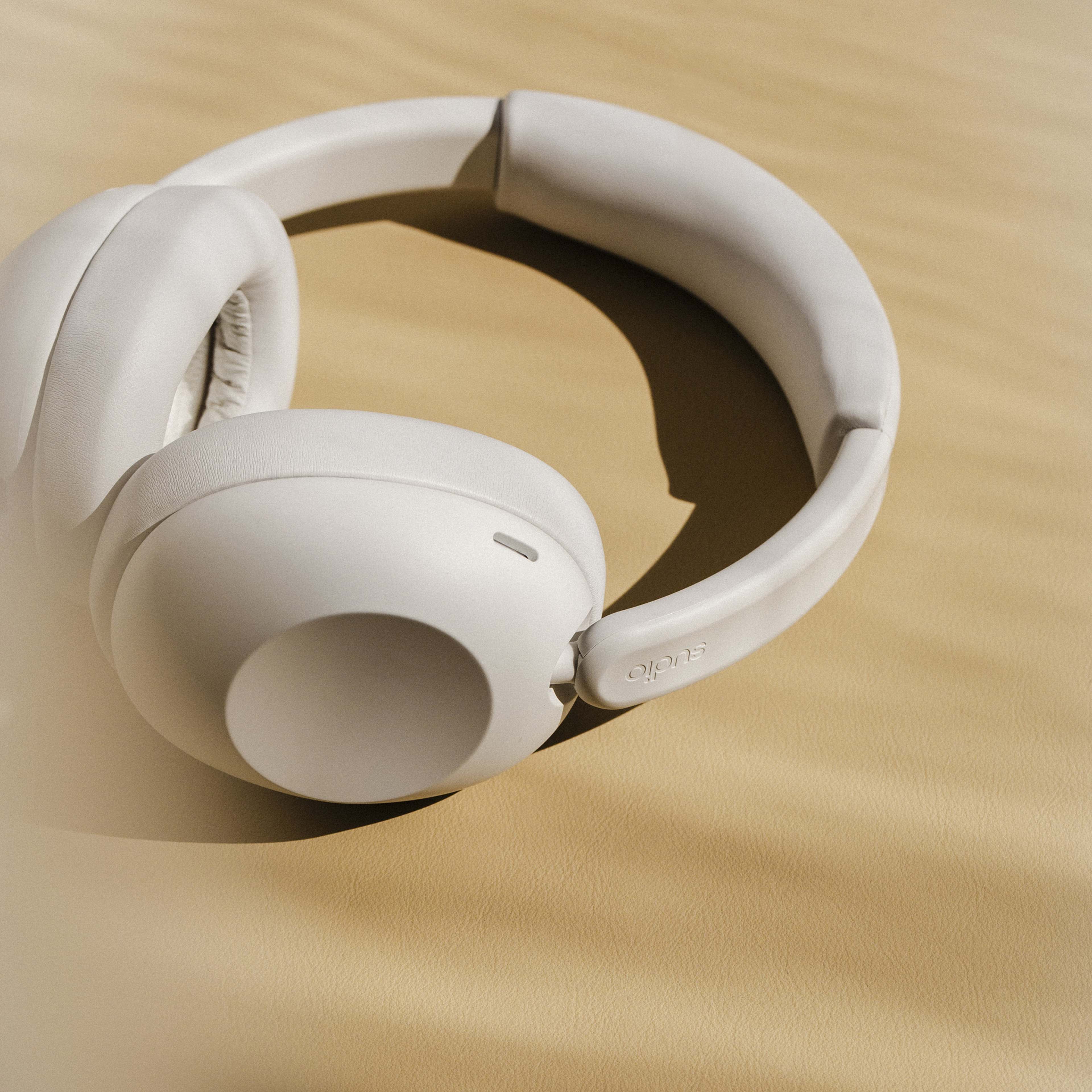 Sudio K3, från Sudio, i färgen bright white. Klicka för att öppna bilden i stort format