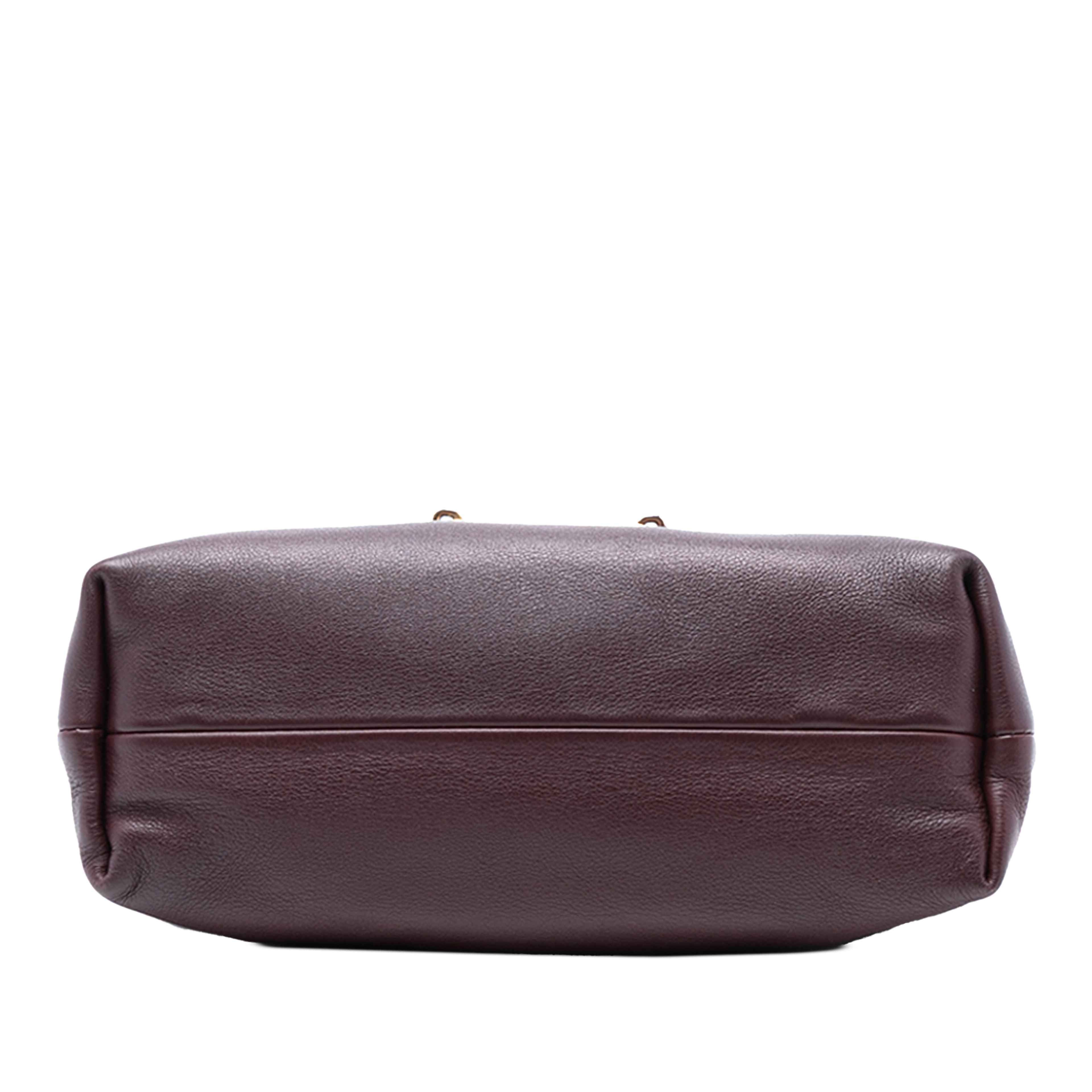 Burberry House Check Canvas And Calfskin Little Crush Crossbody, från Luxclusif, i färgen burgundy. Klicka för att öppna bilden i stort format