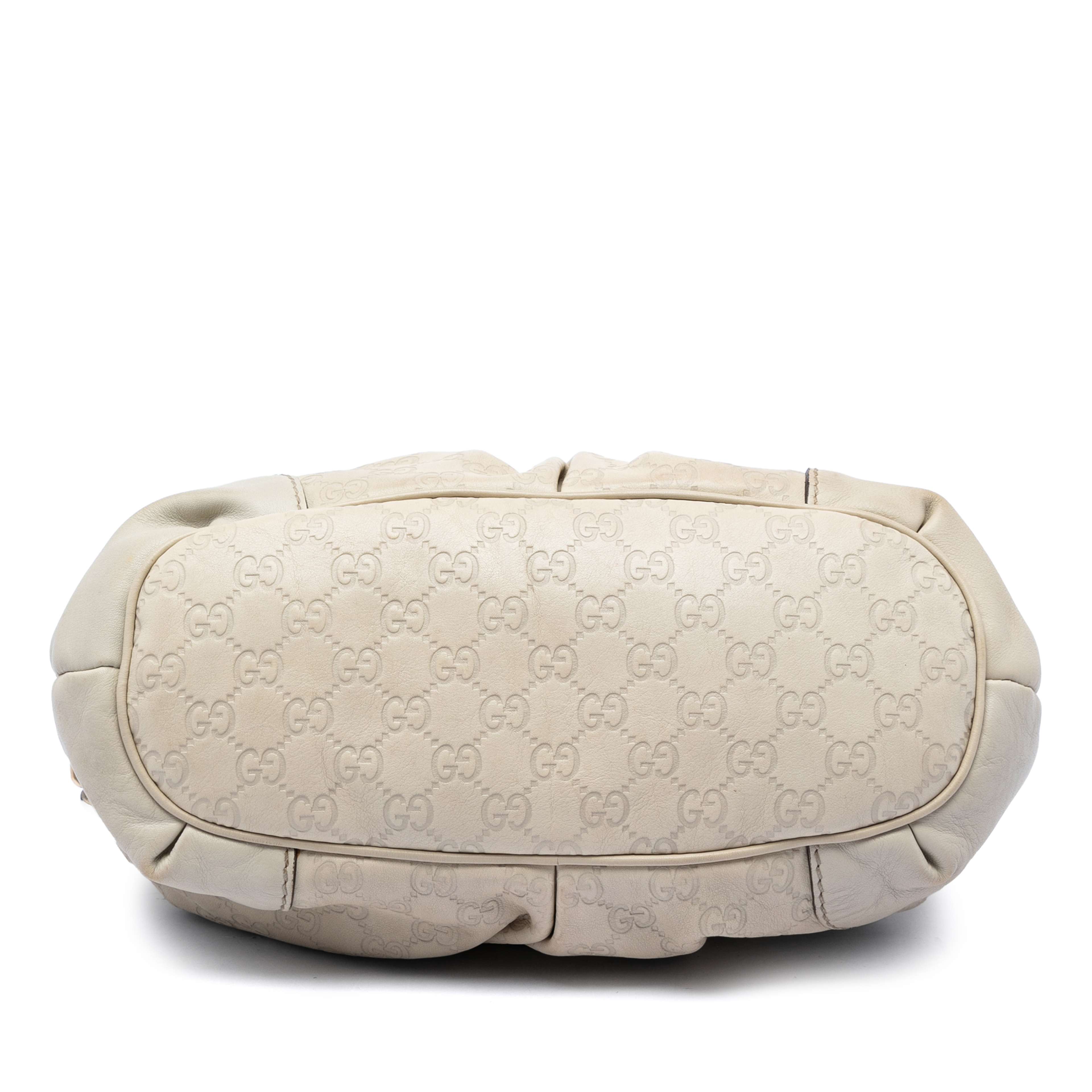Gucci Guccissima Sukey Satchel, från Luxclusif, i färgen brun. Klicka för att öppna bilden i stort format