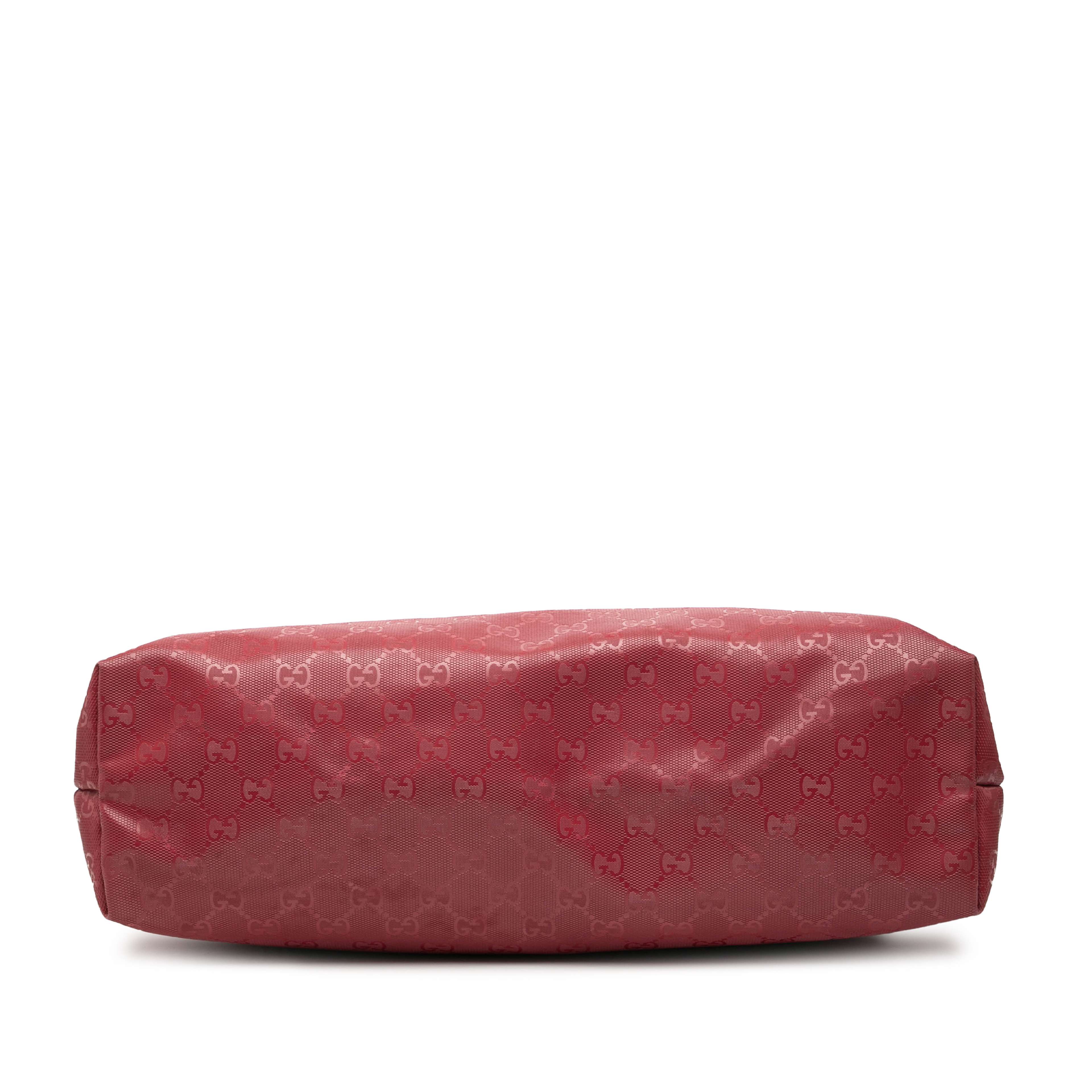Gucci Medium Gg Imprime Tote, från Luxclusif, i färgen röd. Klicka för att öppna bilden i stort format