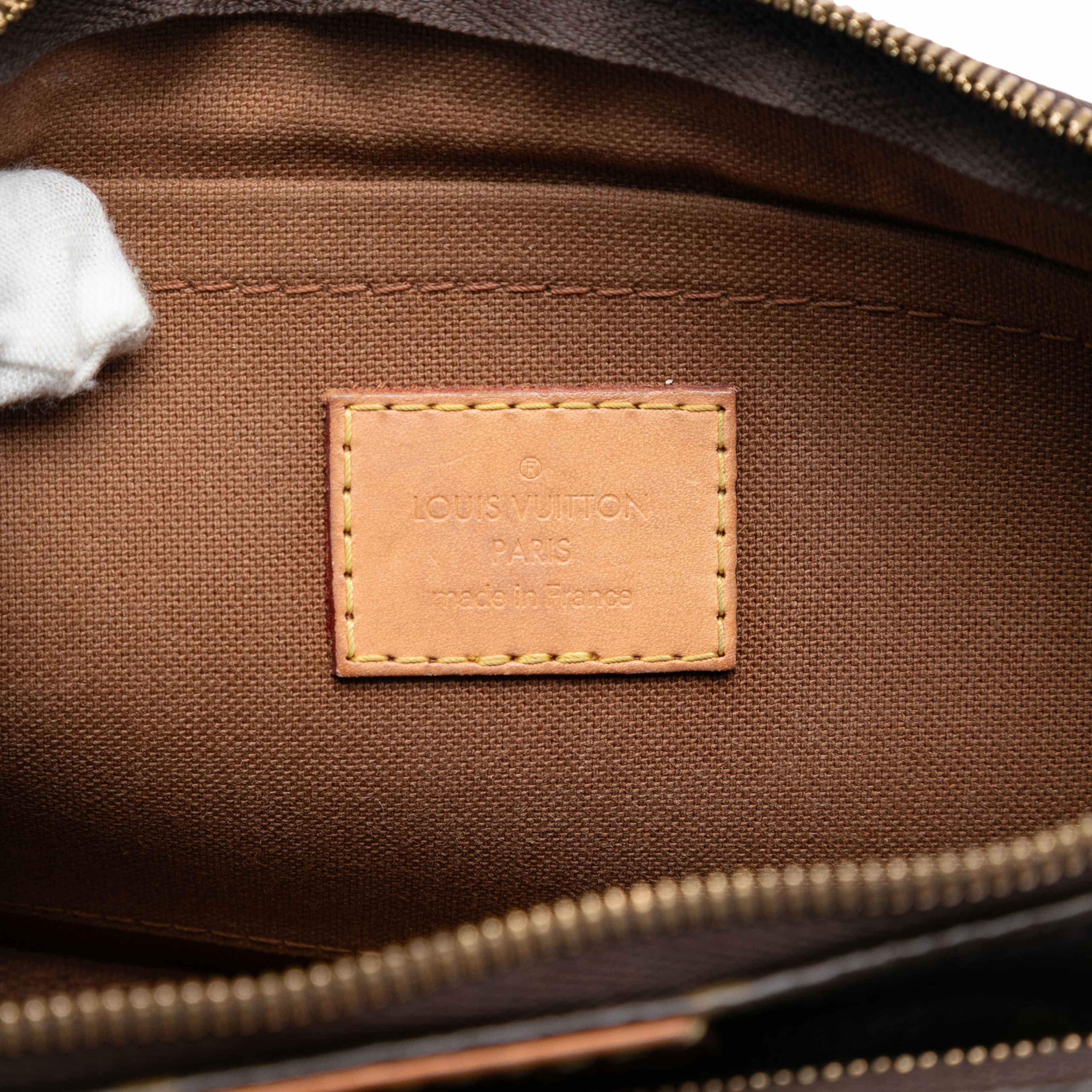 Louis Vuitton Monogram Multi Pochette Accessoires, från Luxclusif, i färgen brown. Klicka för att öppna bilden i stort format