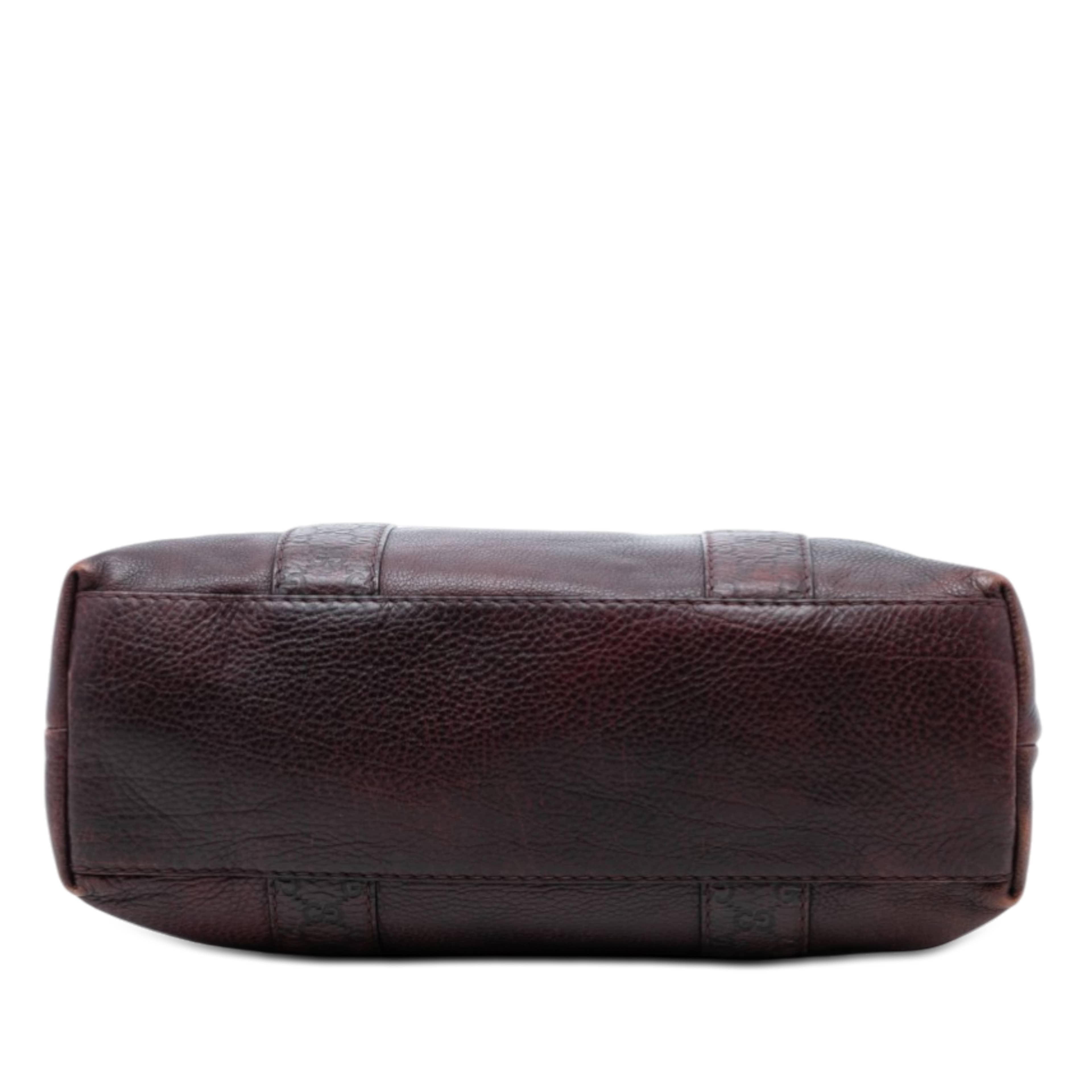 Gucci Medium Guccissima Trimmed Calfskin Bamboo Libeccio Tote, från Luxclusif, i färgen brun. Klicka för att öppna bilden i stort format