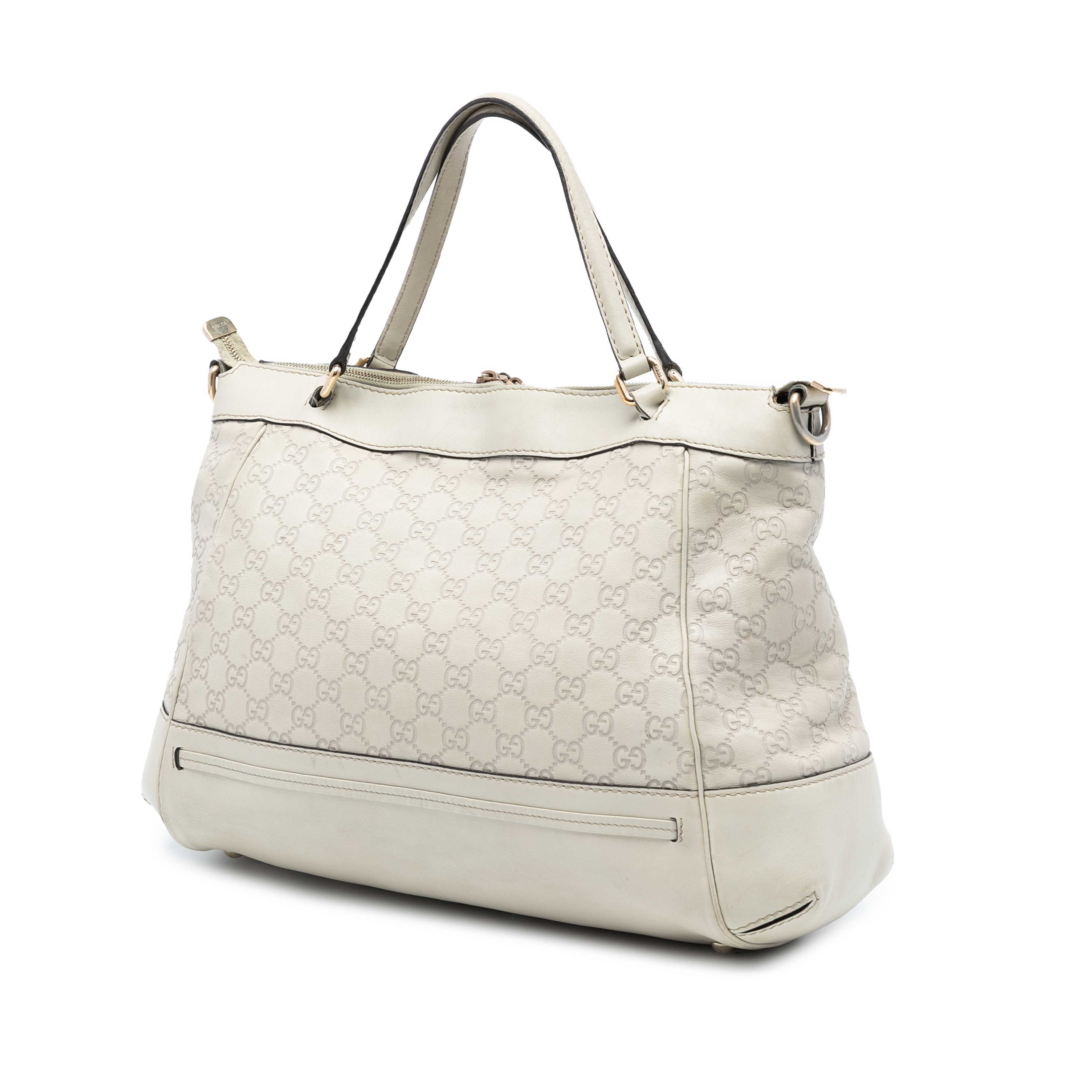 Gucci Guccissima Mayfair Satchel, från Luxclusif, i färgen vit. Klicka för att öppna bilden i stort format