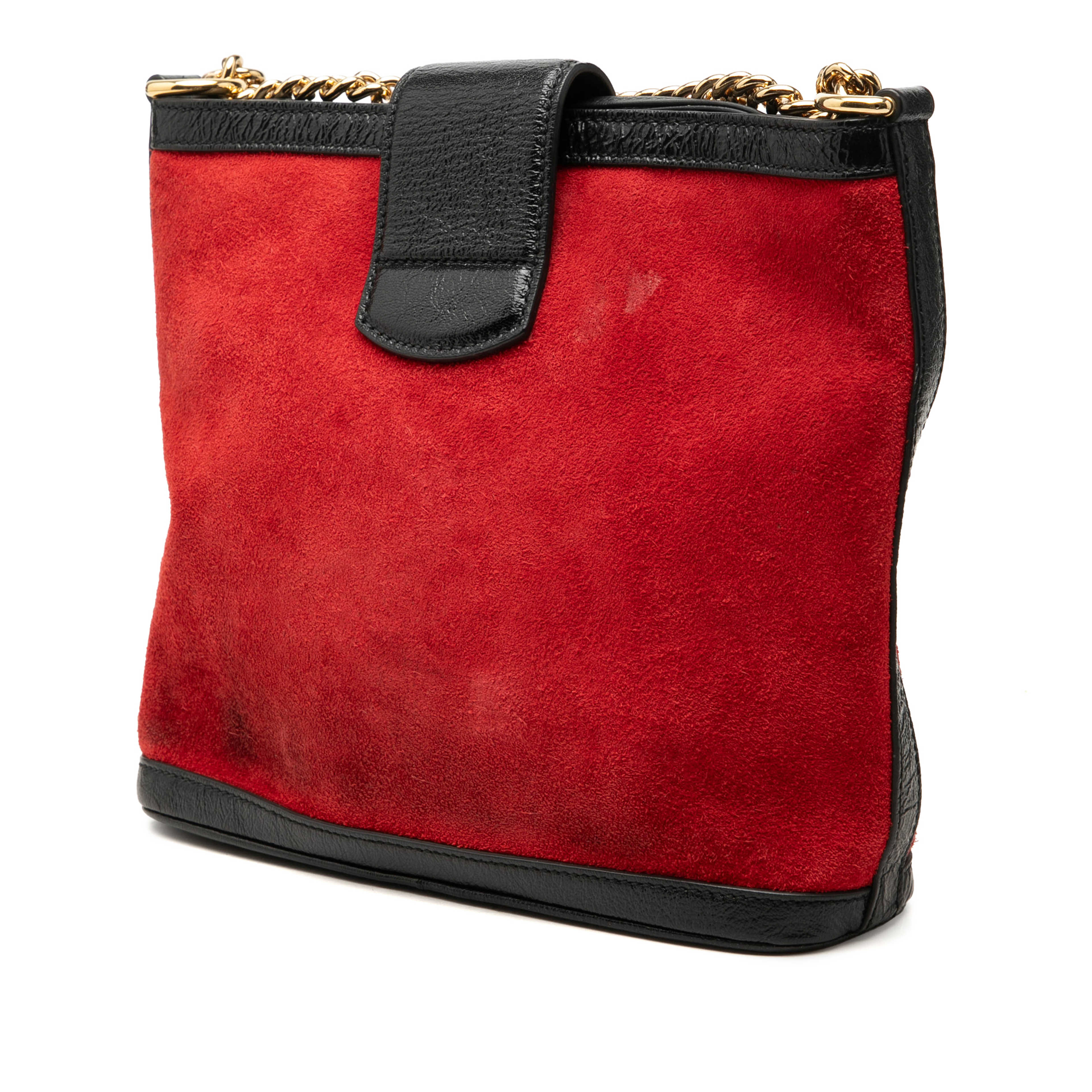 Gucci Suede Dionysus Bucket Bag, från Luxclusif, i färgen röd. Klicka för att öppna bilden i stort format