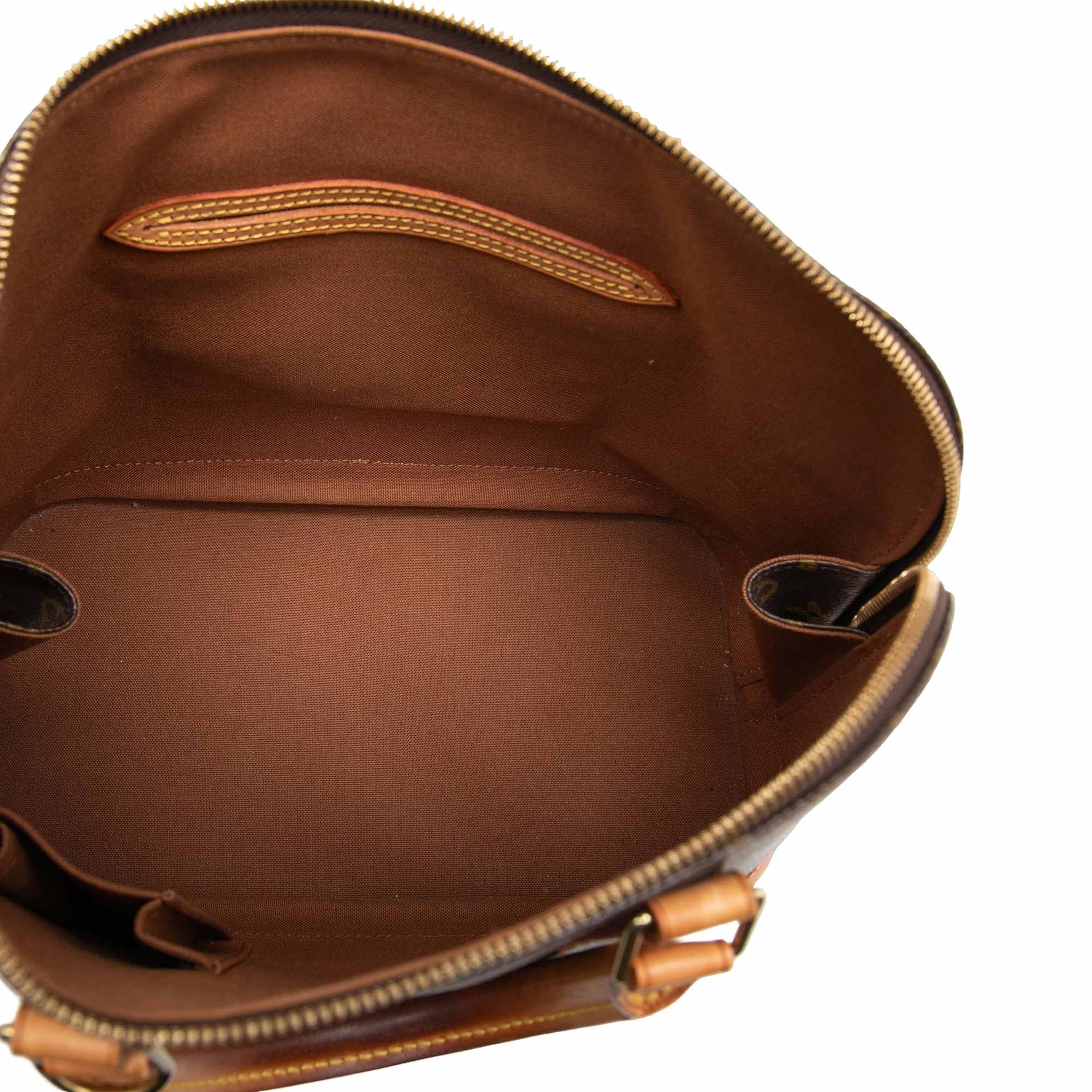 Louis Vuitton Monogram Alma Pm, från Luxclusif, i färgen brown. Klicka för att öppna bilden i stort format
