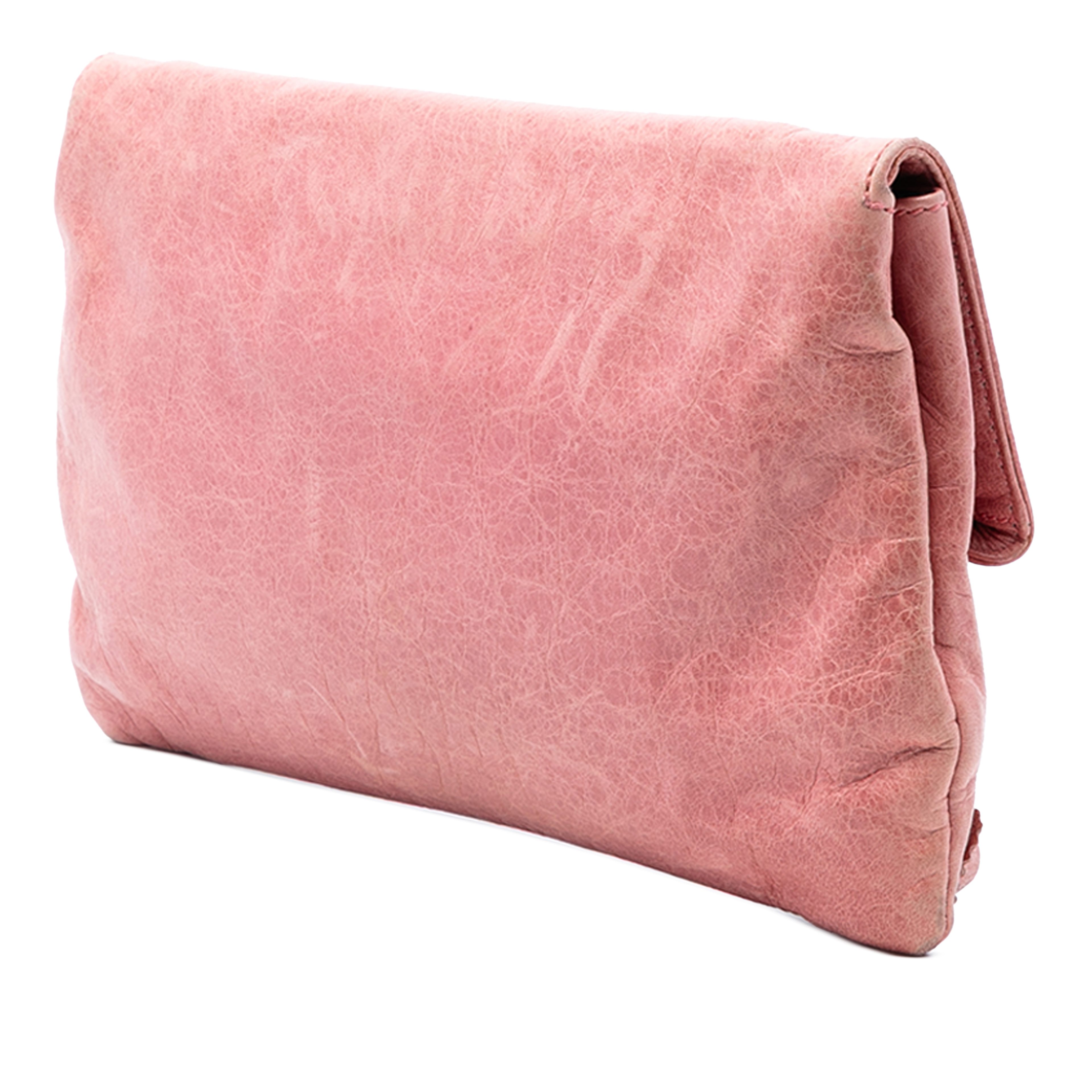 Balenciaga Lambskin Motocross Giant 21 Brogues Envelope Clutch, från Luxclusif, i färgen pink. Klicka för att öppna bilden i stort format