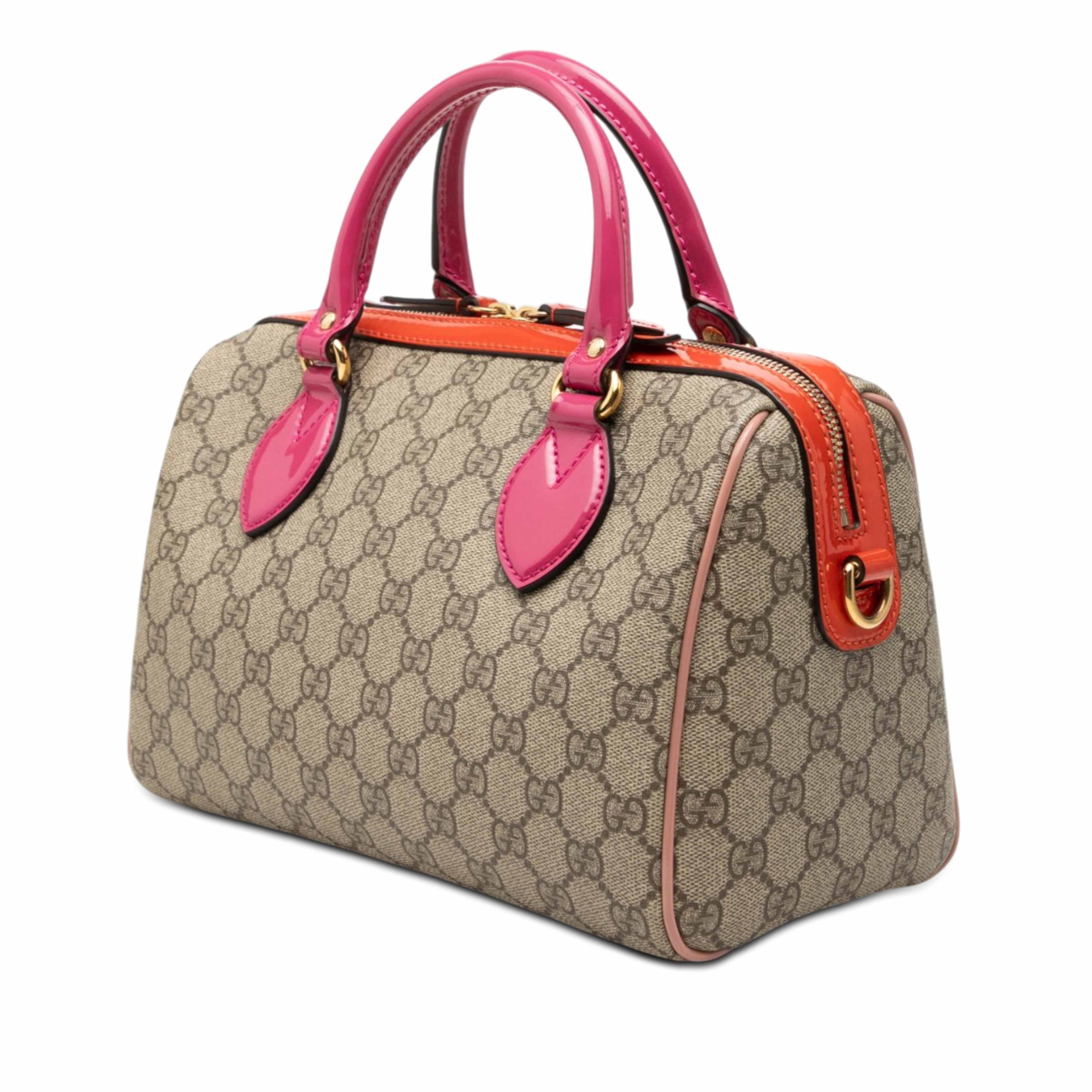 Gucci Limited Edition Small Gg Supreme Boston Bag, från Luxclusif, i färgen beige. Klicka för att öppna bilden i stort format