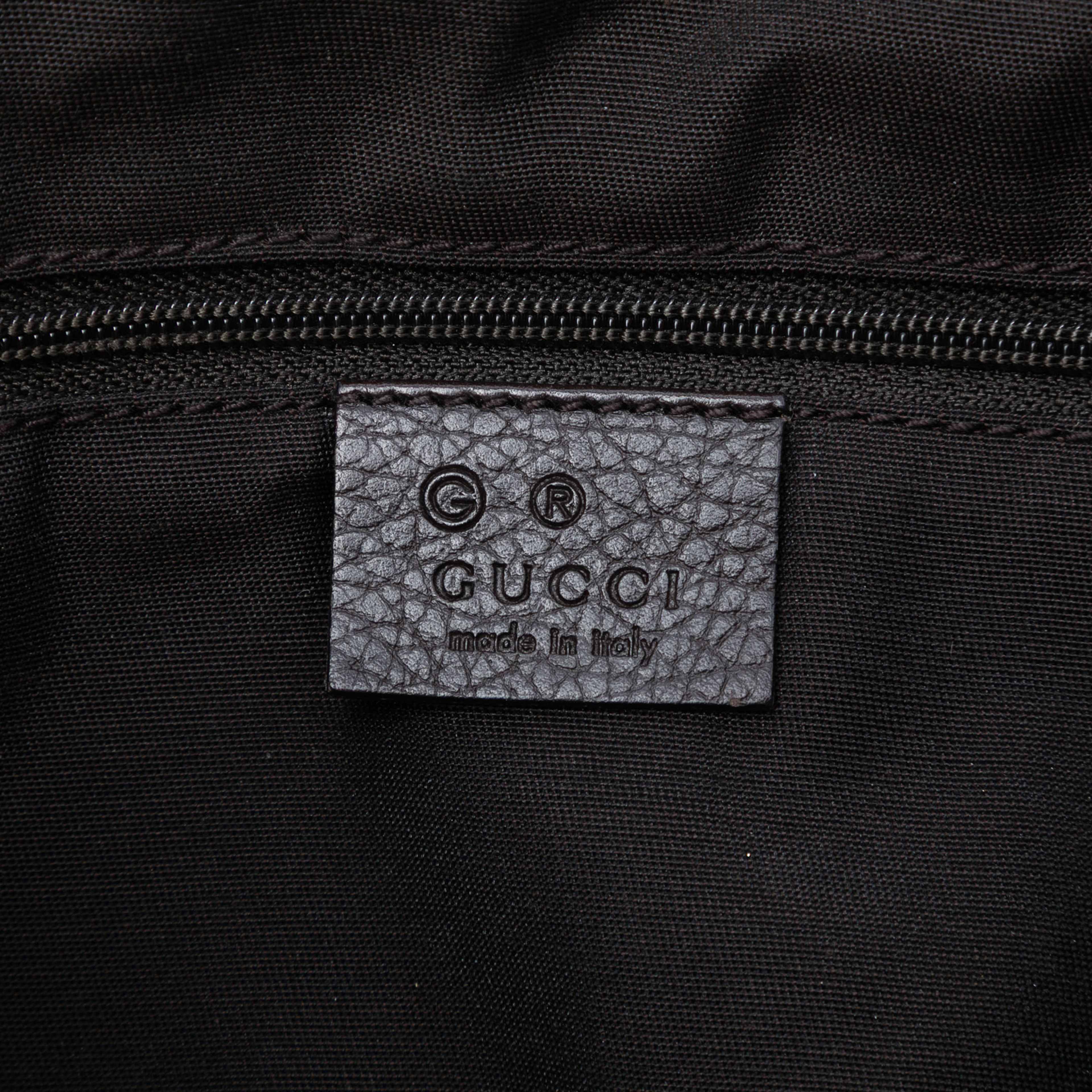 Gucci Gg Crystal Abbey D Ring Crossbody, från Luxclusif, i färgen beige. Klicka för att öppna bilden i stort format