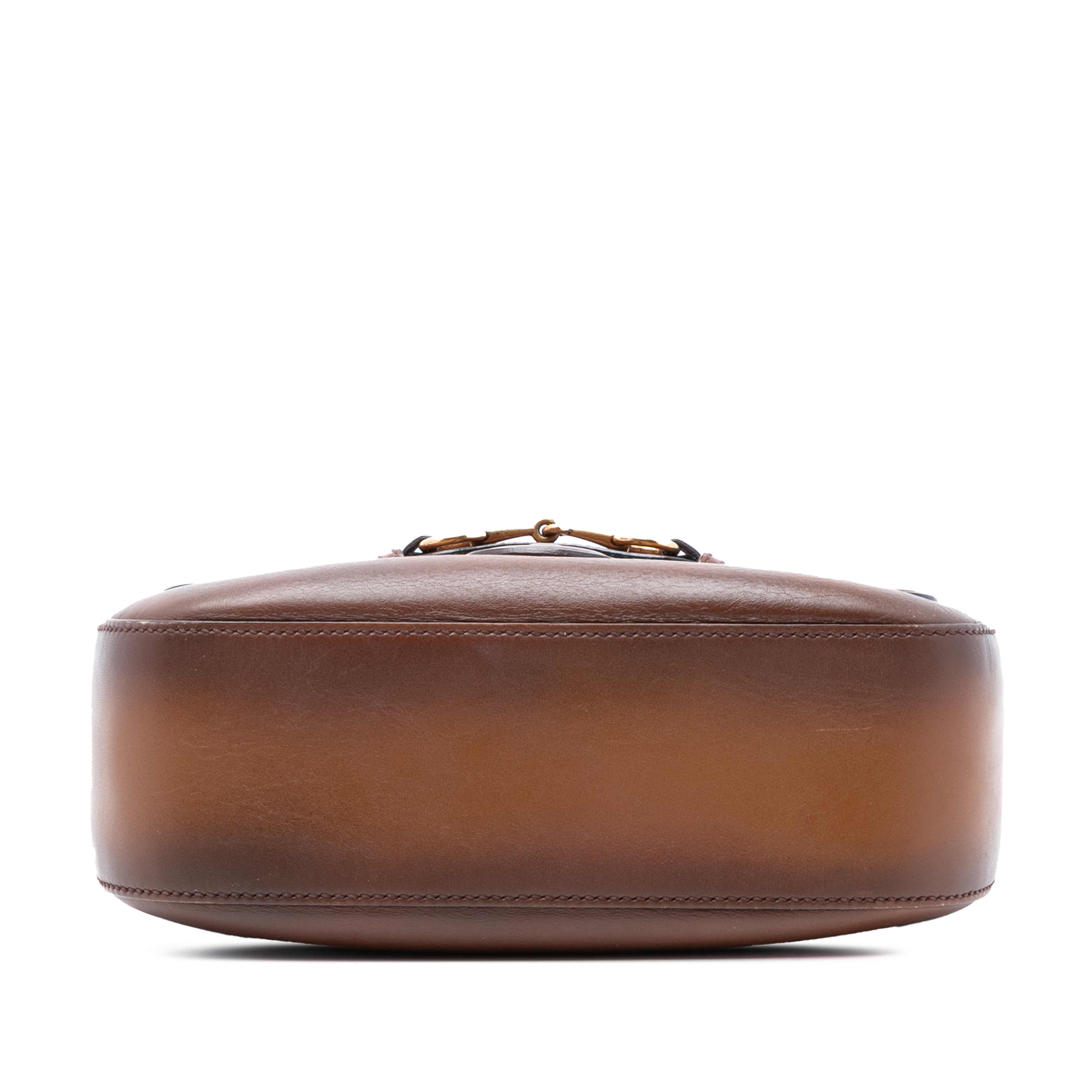 Gucci Medium Leather Lady Web Crossbody, från Luxclusif, i färgen brown. Klicka för att öppna bilden i stort format