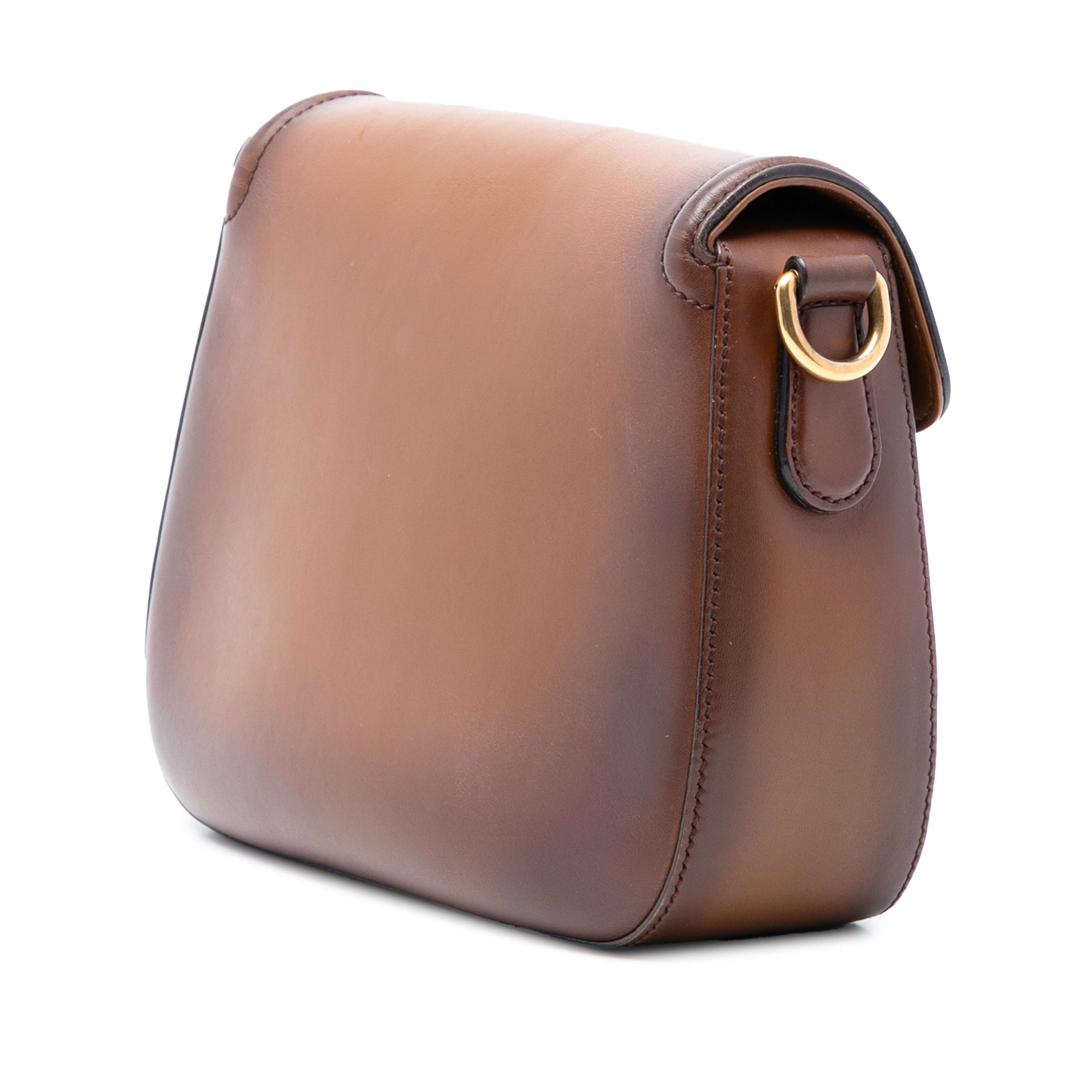 Gucci Medium Leather Lady Web Crossbody, från Luxclusif, i färgen brown. Klicka för att öppna bilden i stort format