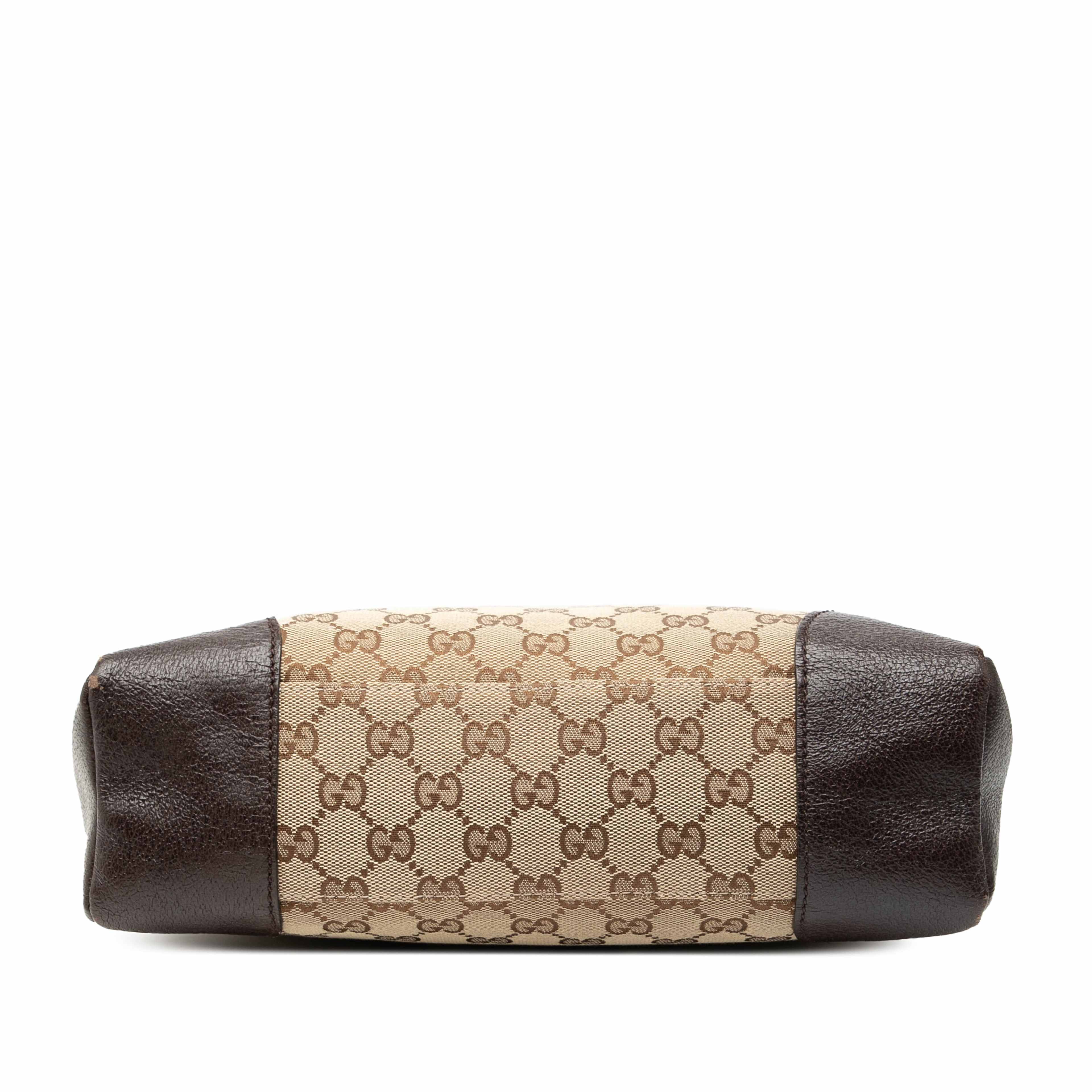 Gucci Gg Canvas Crossbody, från Luxclusif, i färgen beige. Klicka för att öppna bilden i stort format