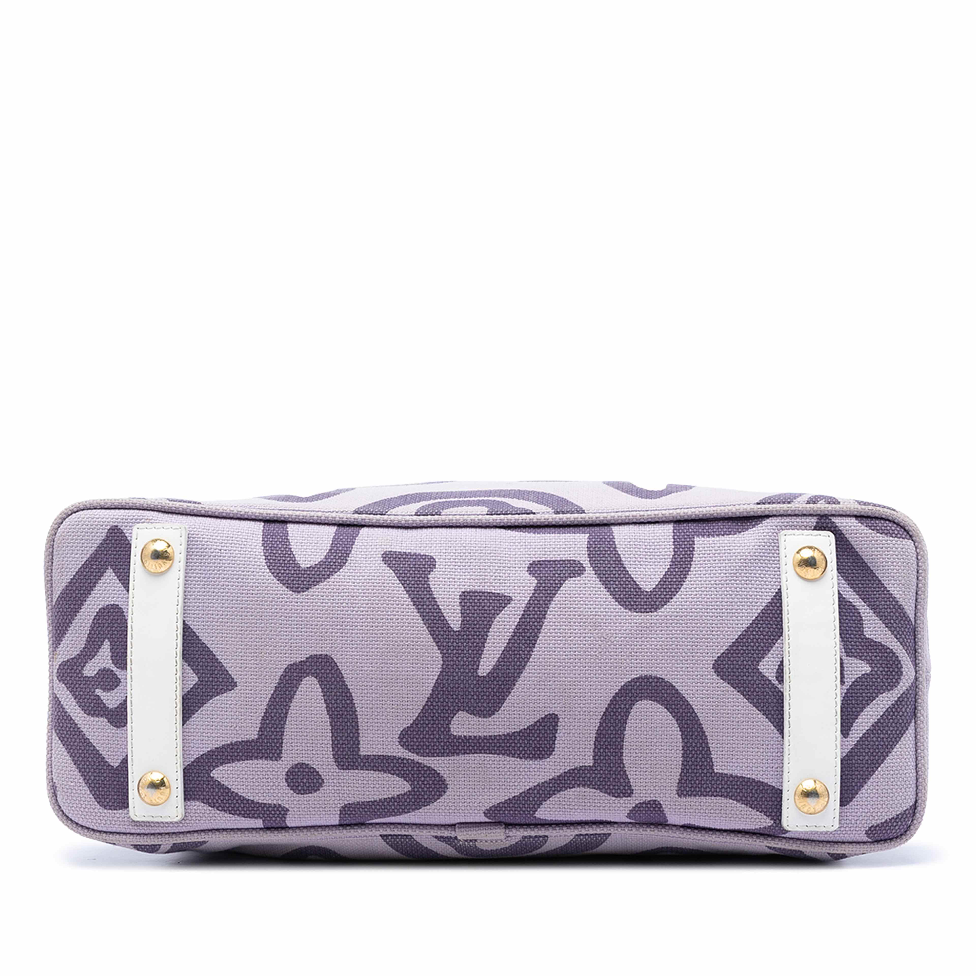 Louis Vuitton Monogram Tahitienne Cabas Pm, från Luxclusif, i färgen purpur. Klicka för att öppna bilden i stort format