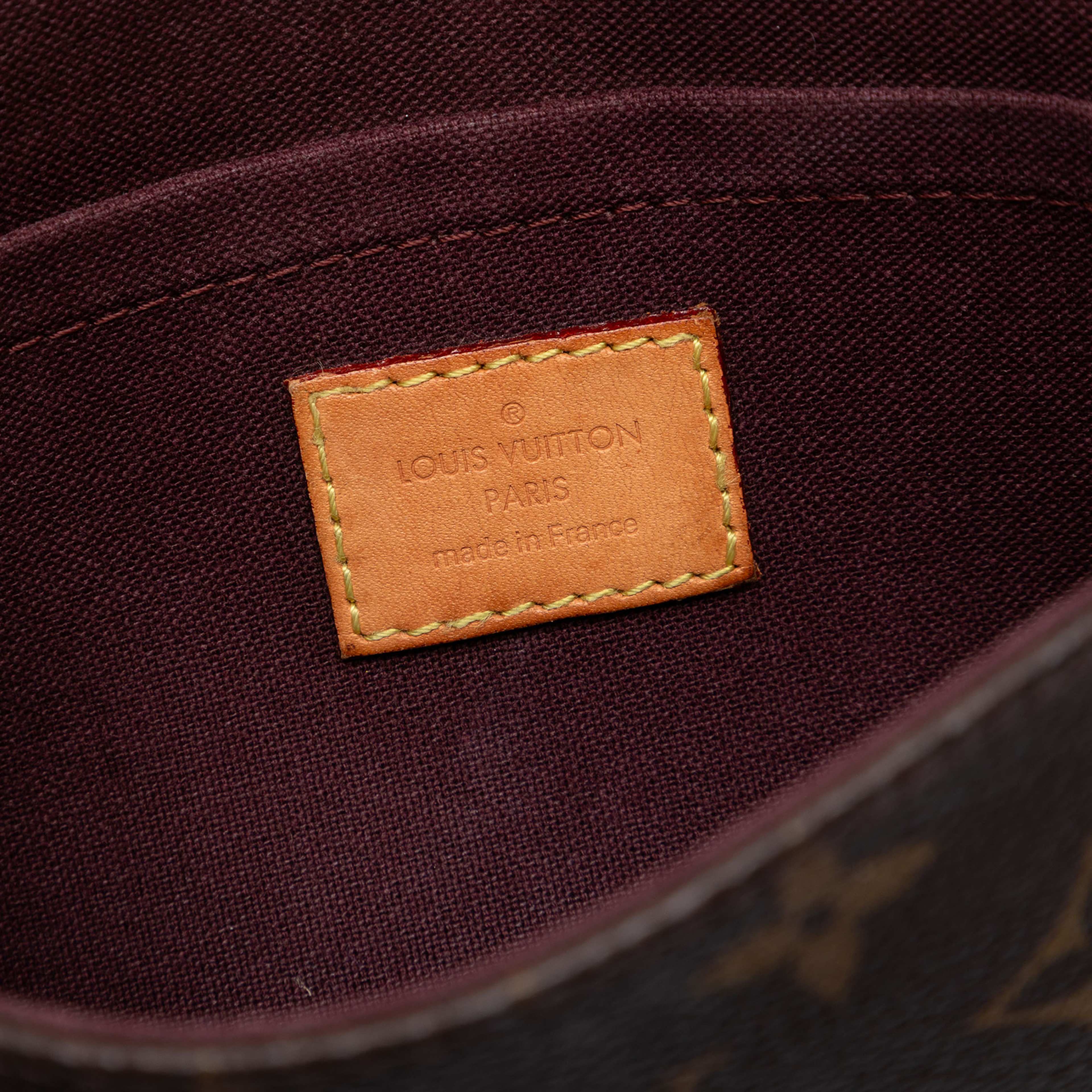 Louis Vuitton Monogram Favorite Pm, från Luxclusif, i färgen brown. Klicka för att öppna bilden i stort format