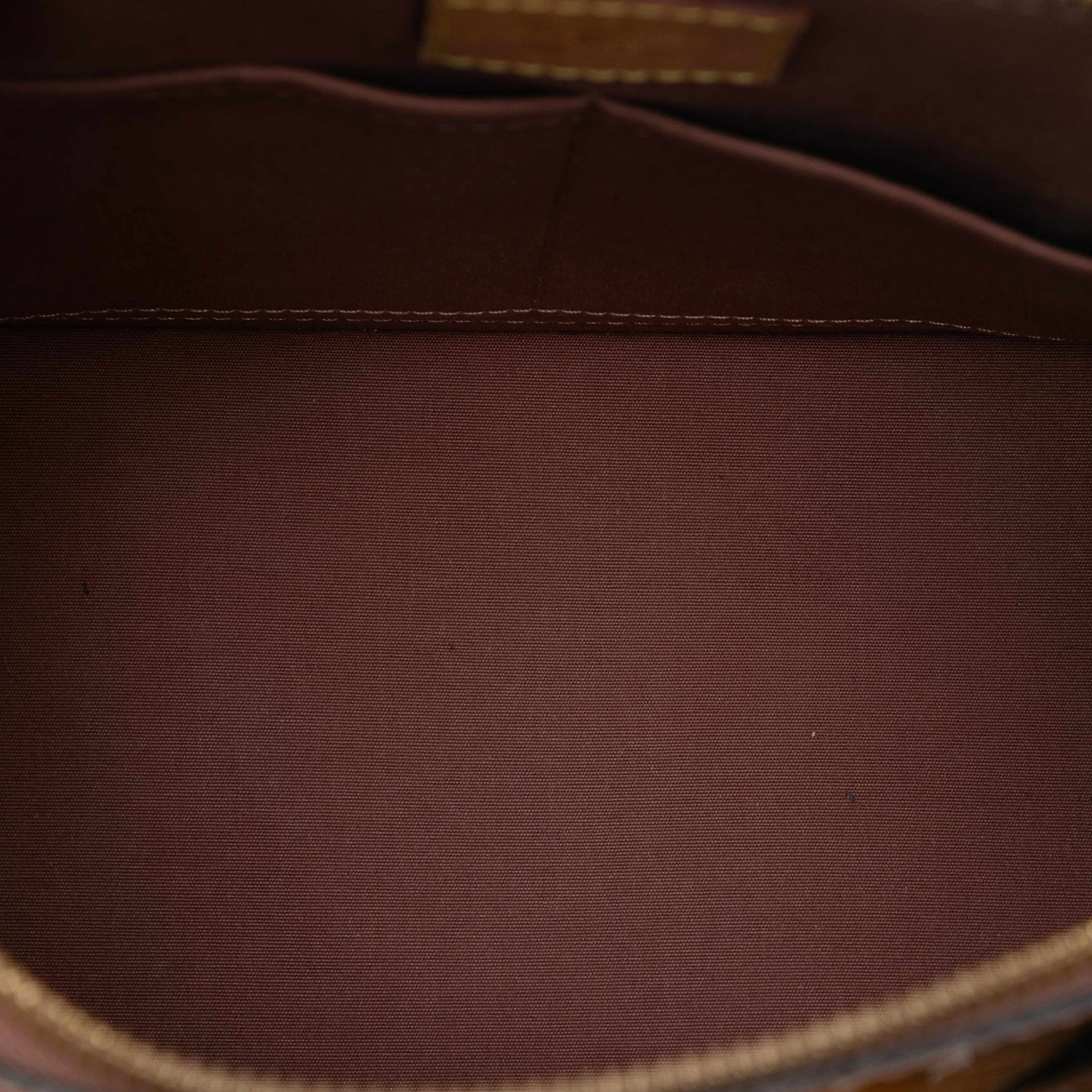 Louis Vuitton Monogram Vernis Alma Pm, från Luxclusif, i färgen brown. Klicka för att öppna bilden i stort format