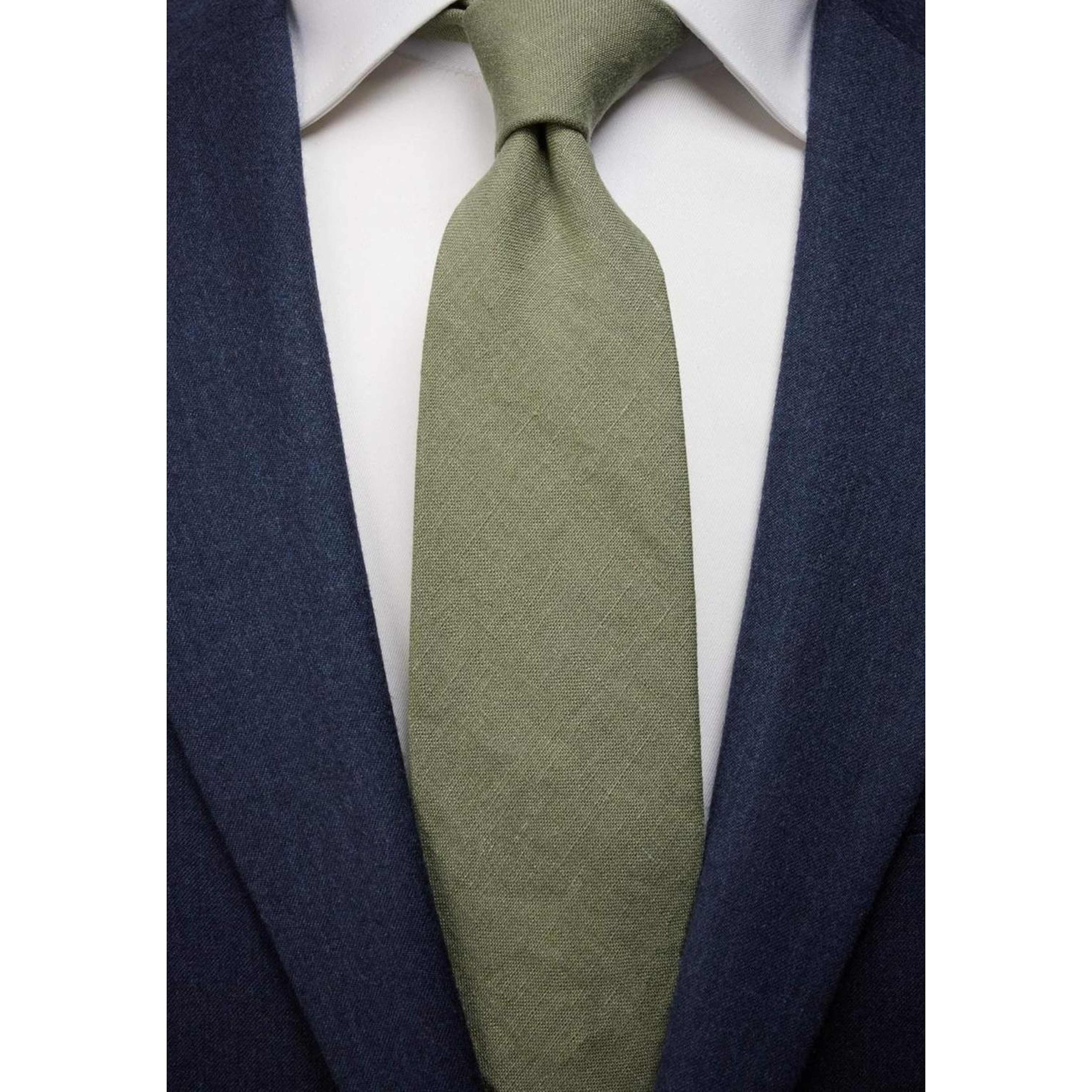 Tie Linen