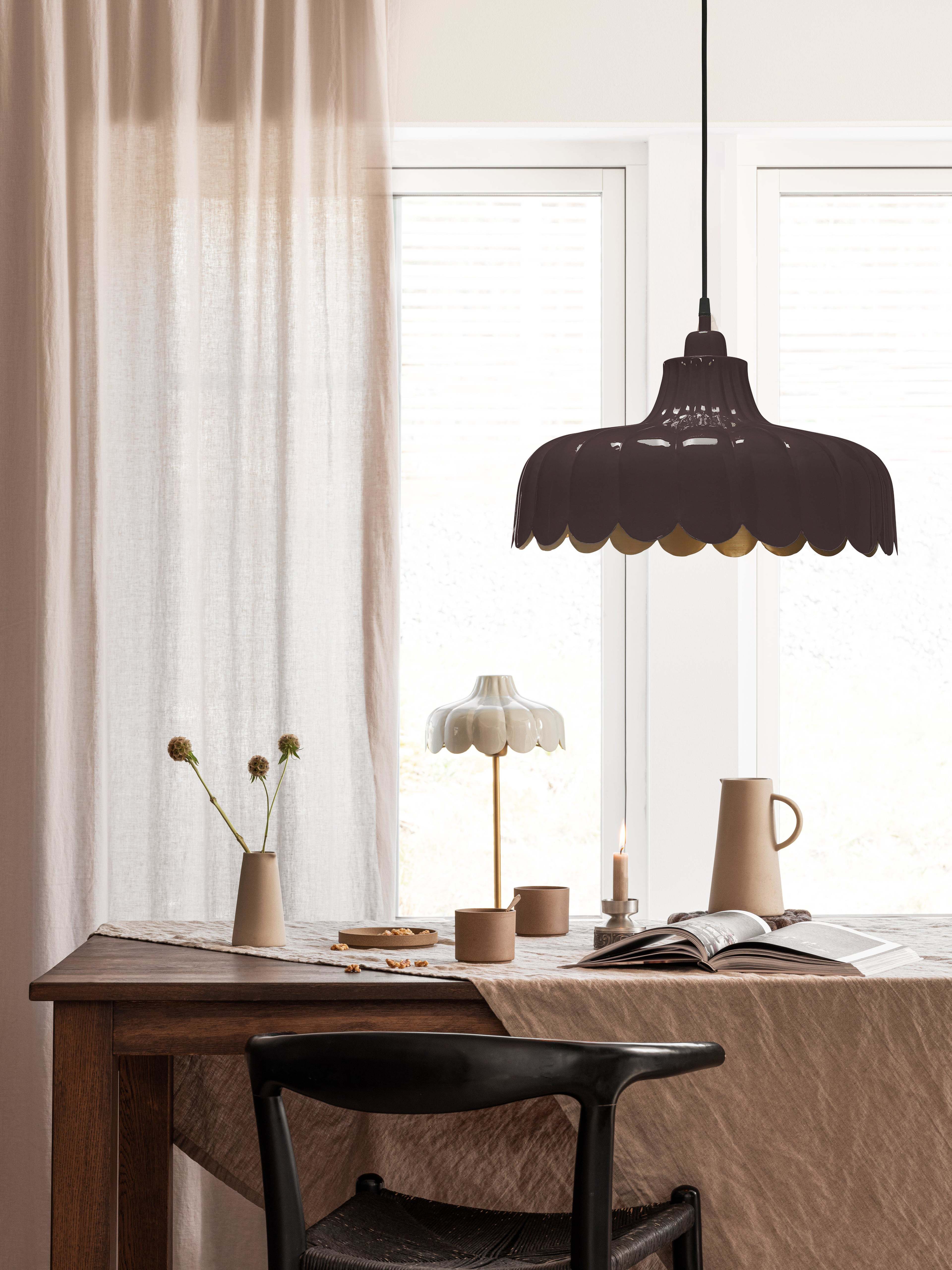 Wells Taklampa 43cm
