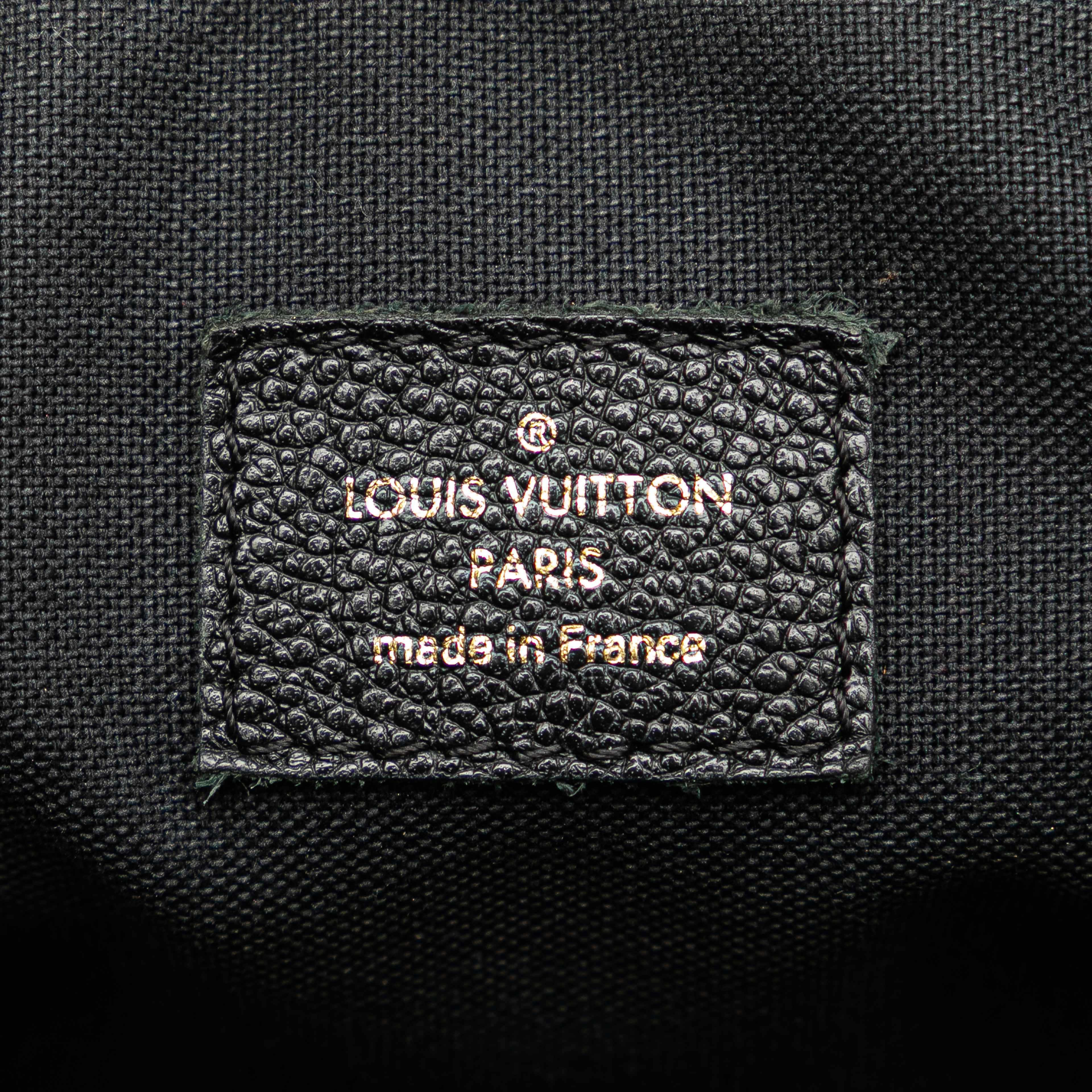 Louis Vuitton Monogram Empreinte Vosges Mm, från Luxclusif, i färgen black. Klicka för att öppna bilden i stort format