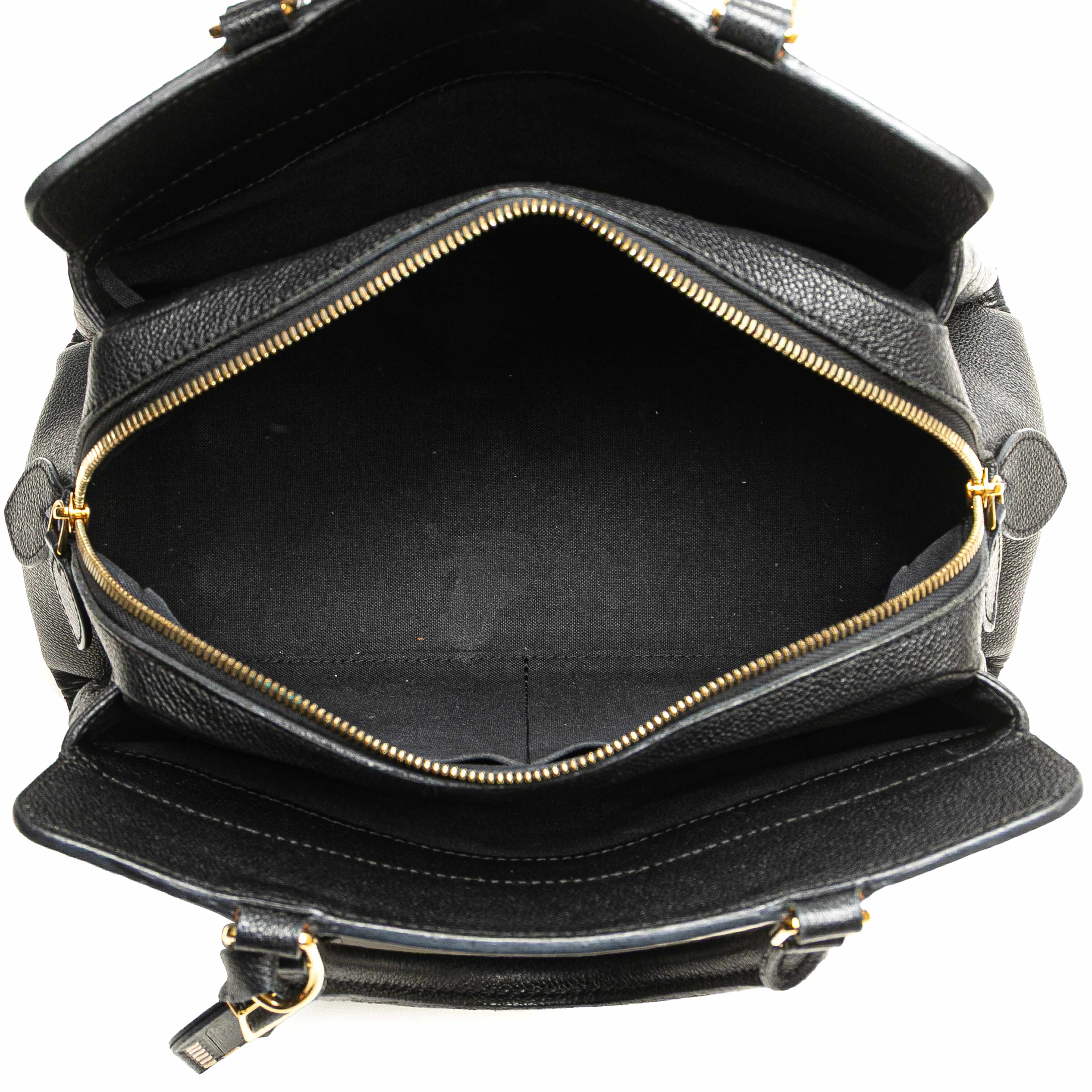 Louis Vuitton Monogram Empreinte Vosges Mm, från Luxclusif, i färgen black. Klicka för att öppna bilden i stort format