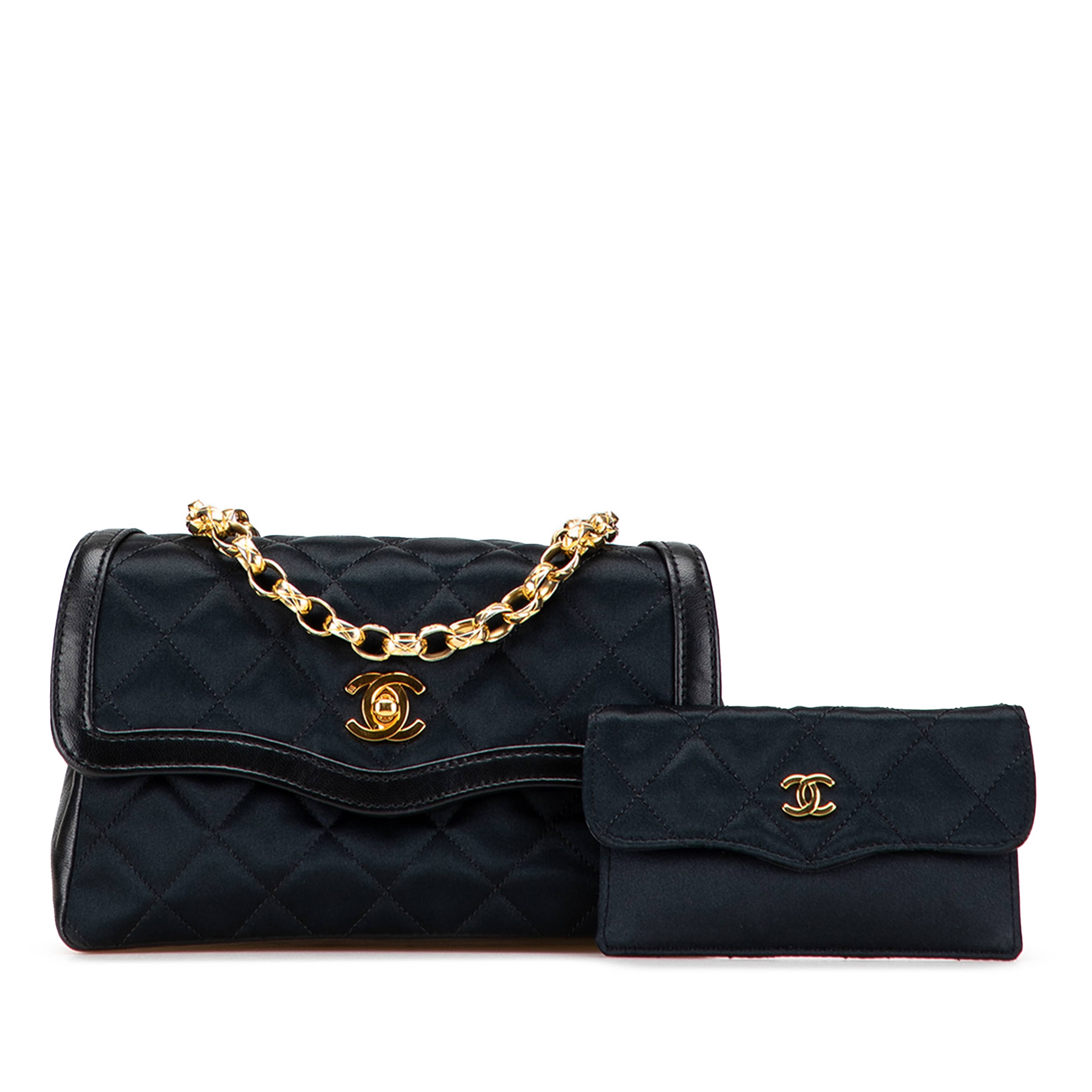 Chanel Cc Quilted Satin Bijoux Chain Single Flap, från Luxclusif, i färgen svart. Klicka för att öppna bilden i stort format