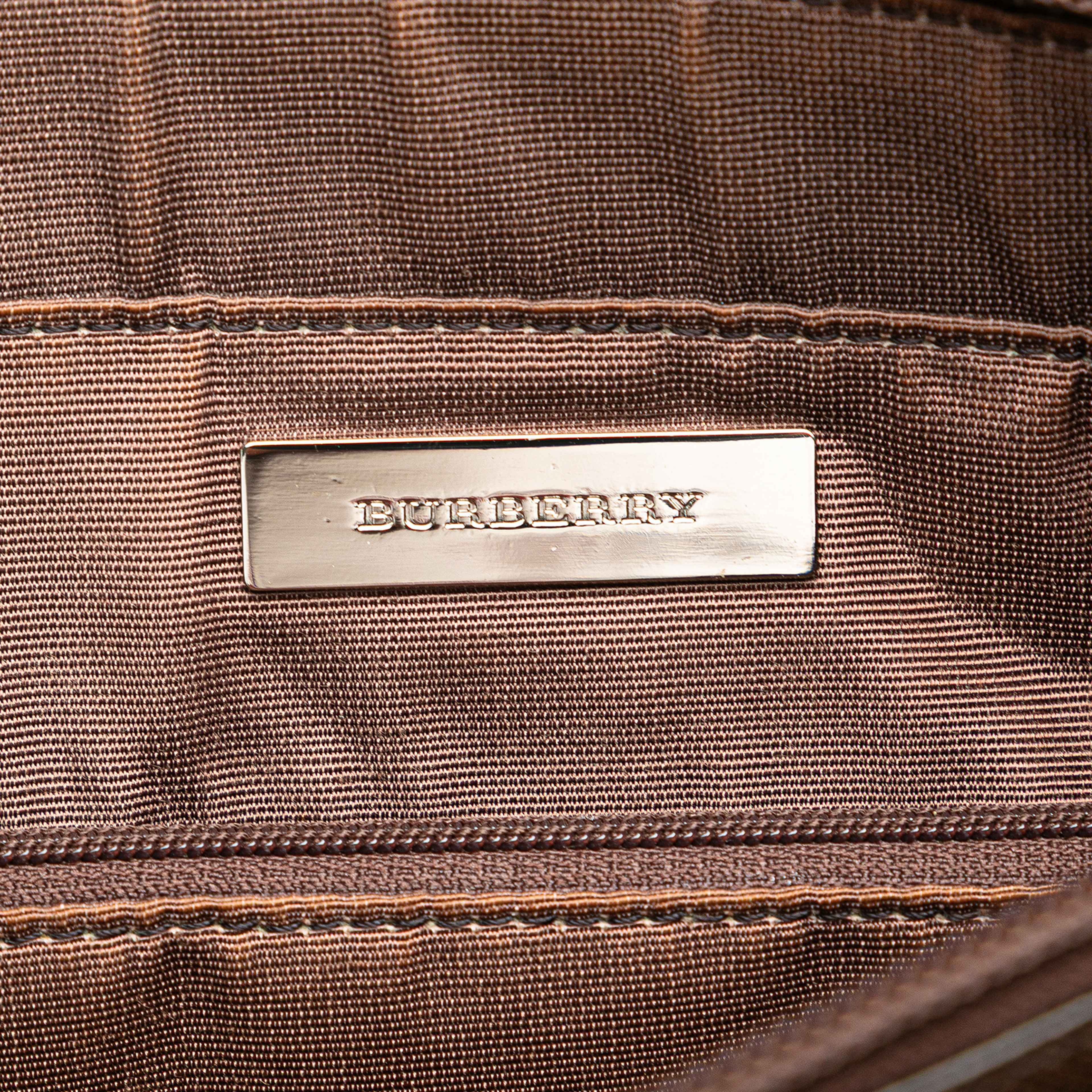 Burberry House Check Canvas Tote, från Luxclusif, i färgen beige. Klicka för att öppna bilden i stort format