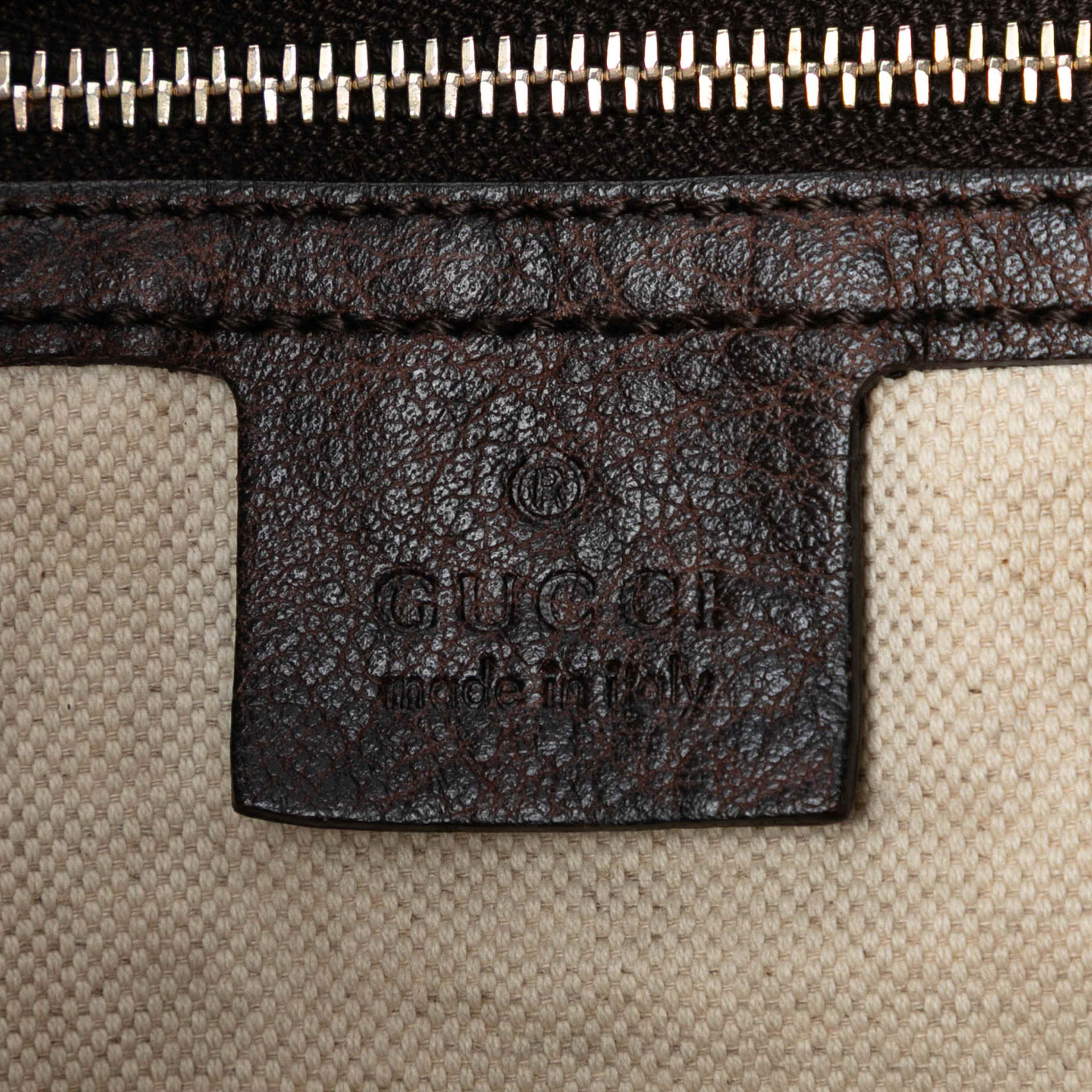 Gucci Guccissima Catherine Shoulder Bag, från Luxclusif, i färgen dark brown. Klicka för att öppna bilden i stort format