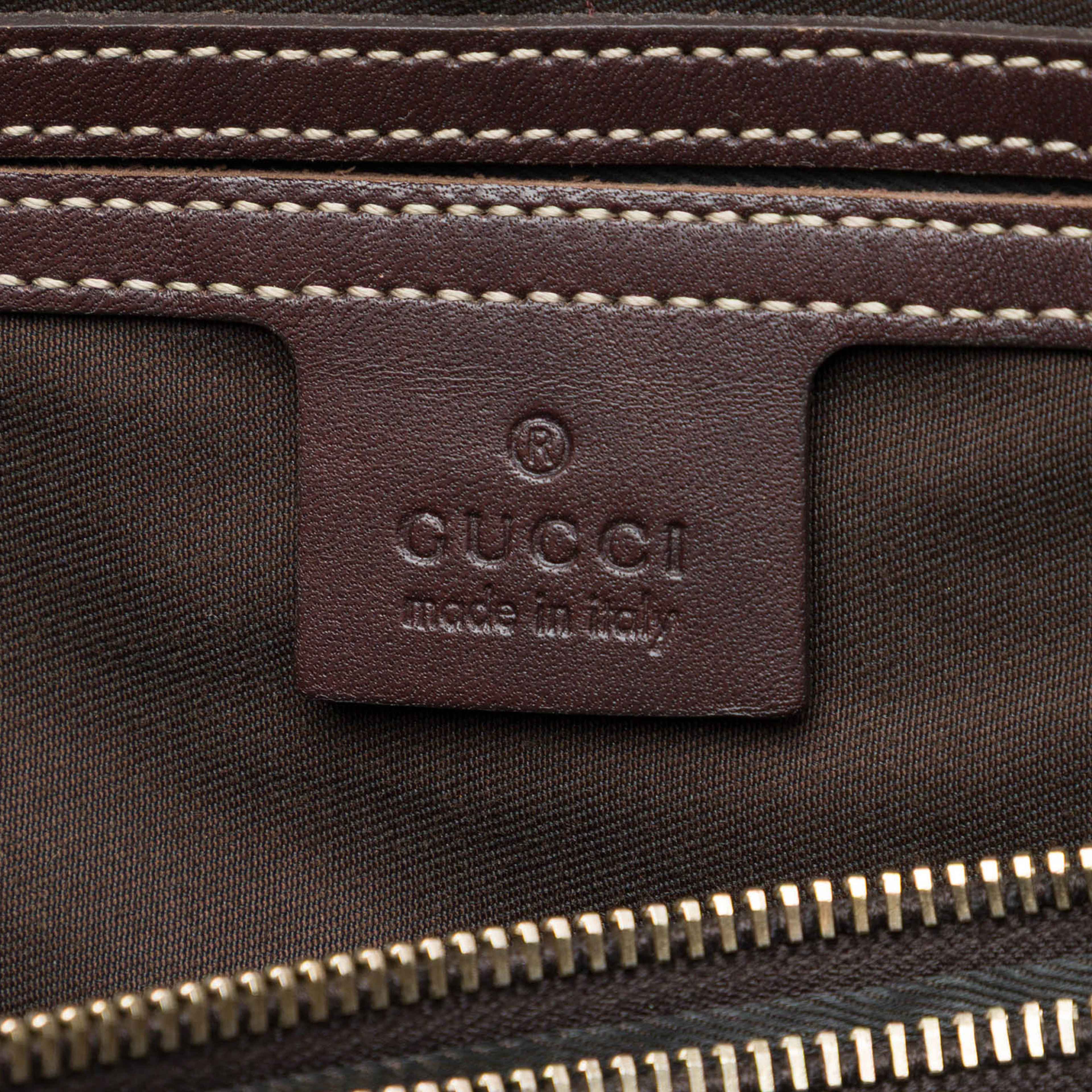 Gucci Gg Supreme Joy Vertical Tote, från Luxclusif, i färgen beige. Klicka för att öppna bilden i stort format