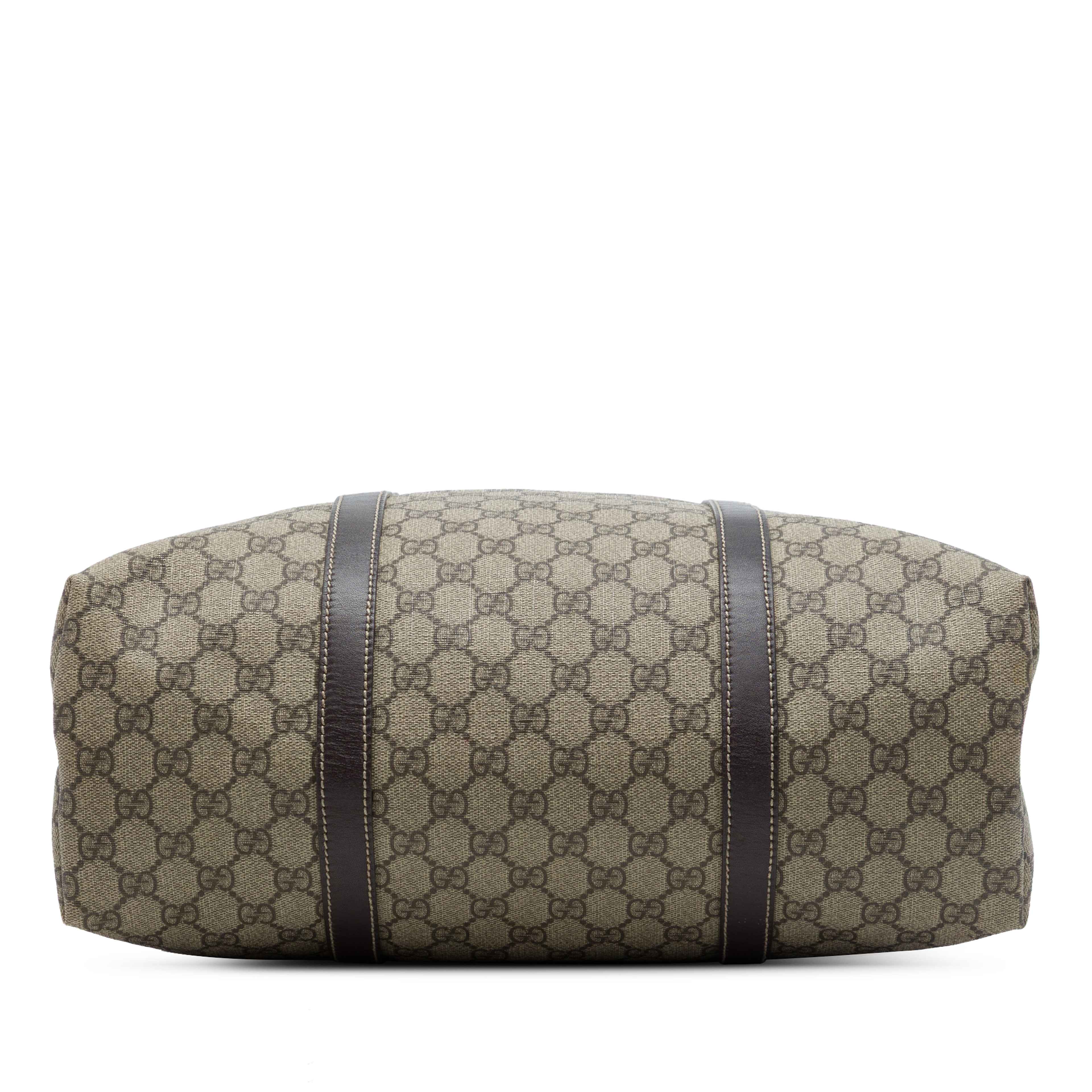 Gucci Gg Supreme Joy Vertical Tote, från Luxclusif, i färgen beige. Klicka för att öppna bilden i stort format