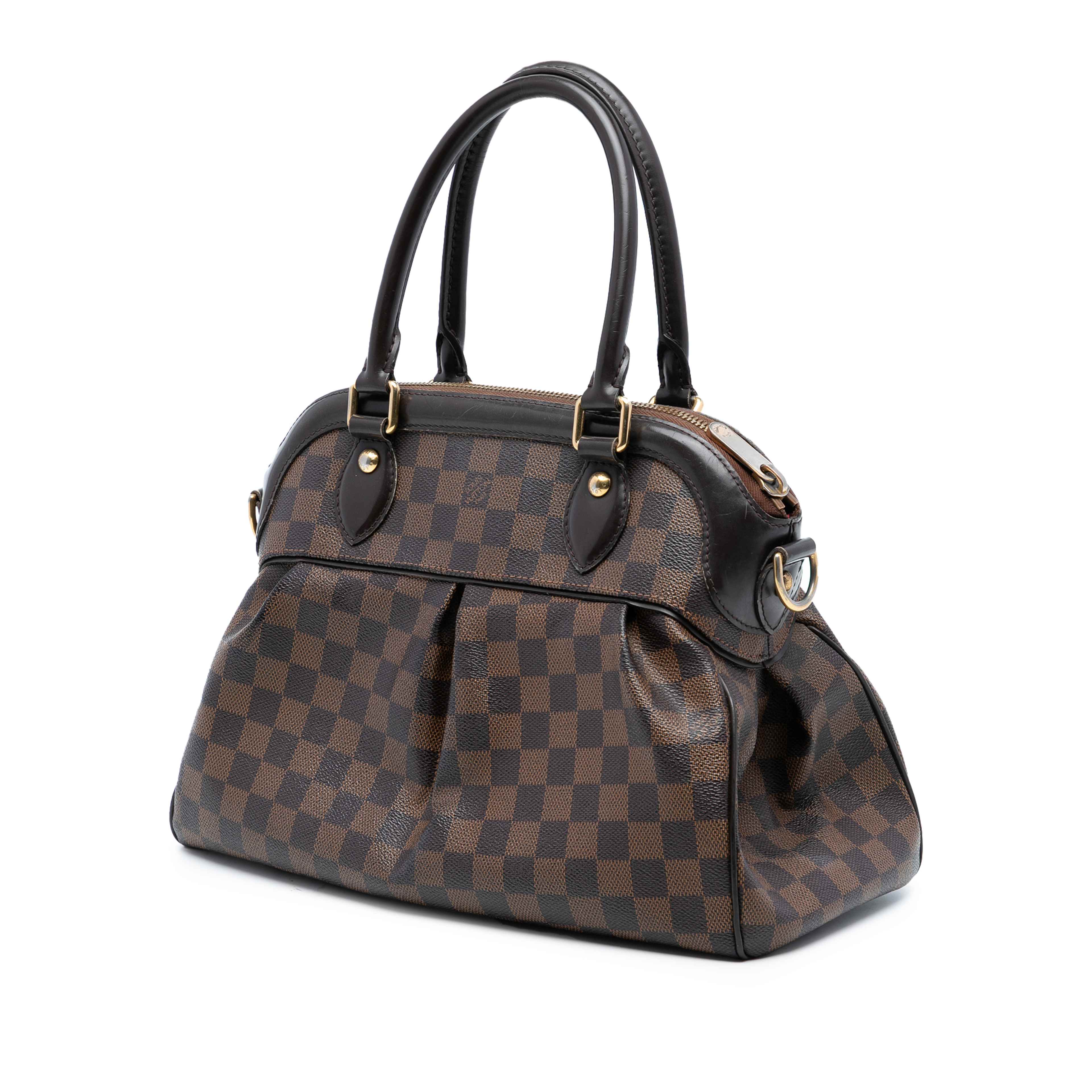 Louis Vuitton Damier Ebene Trevi Pm, från Luxclusif, i färgen brown. Klicka för att öppna bilden i stort format