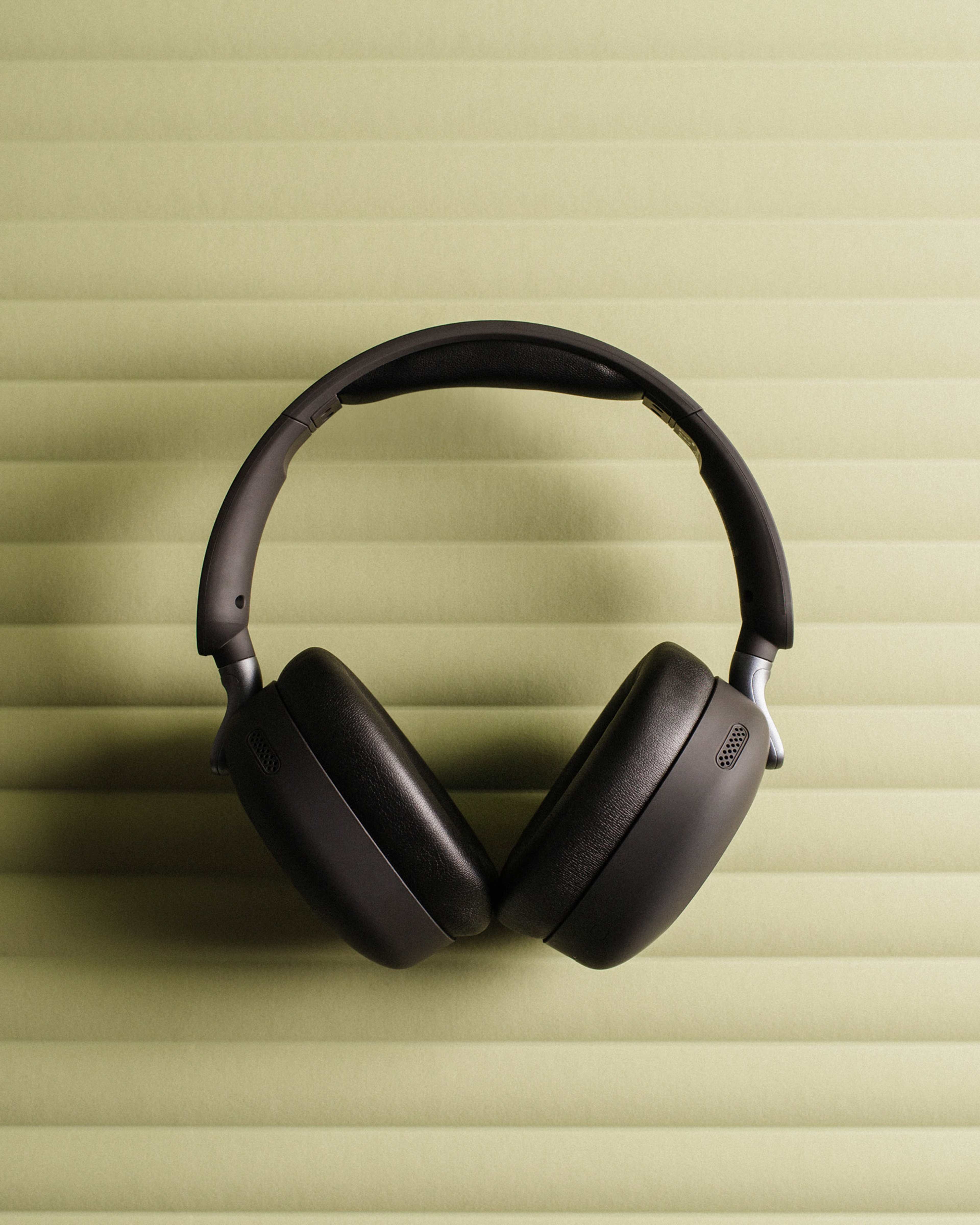 Sudio K2 Pro, från Sudio, i färgen black. Klicka för att öppna bilden i stort format