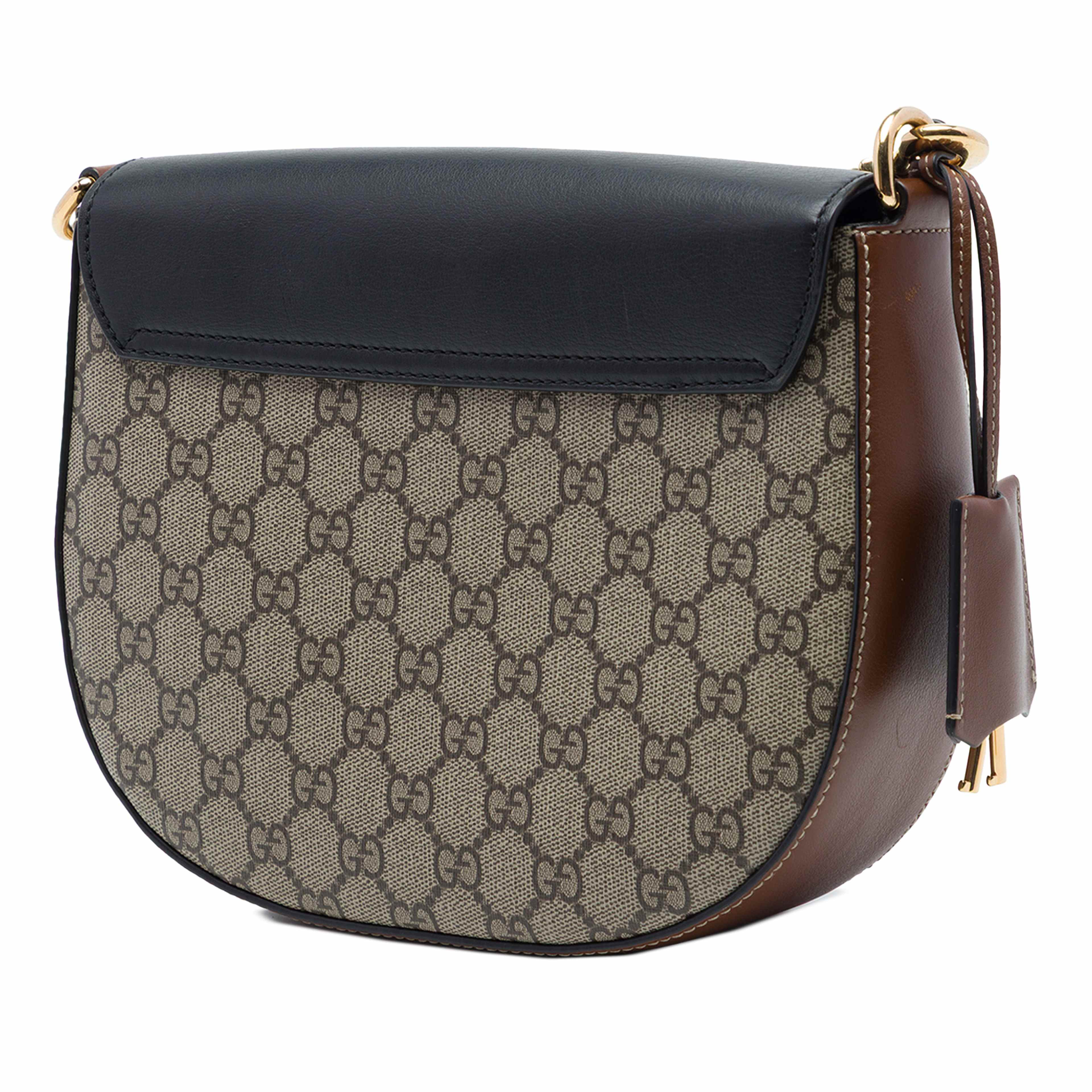 Gucci Gg Supreme Web Padlock Crossbody, från Luxclusif, i färgen beige. Klicka för att öppna bilden i stort format