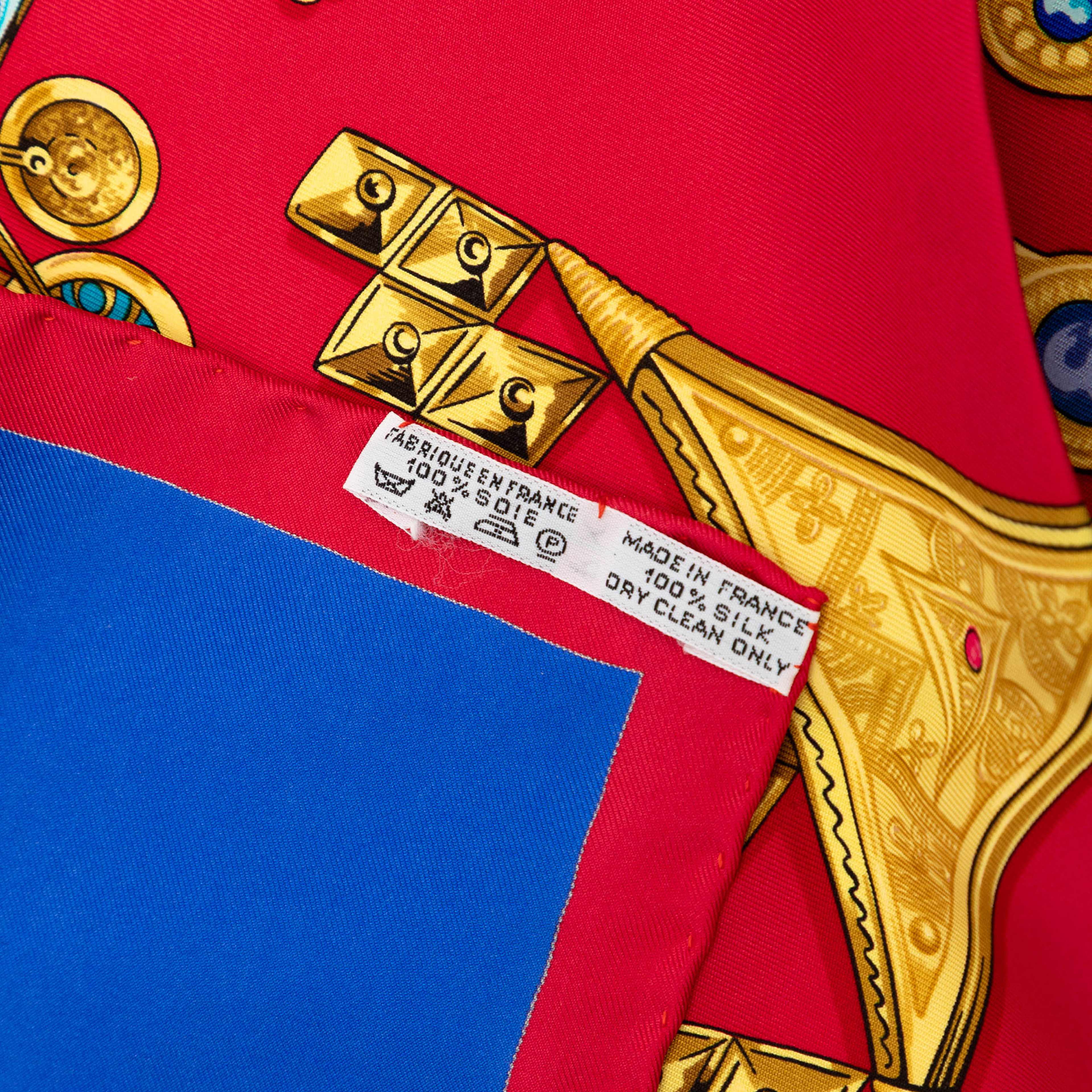 Hermès Parures Des Sables Silk Twilly Scarf, från Luxclusif, i färgen red. Klicka för att öppna bilden i stort format