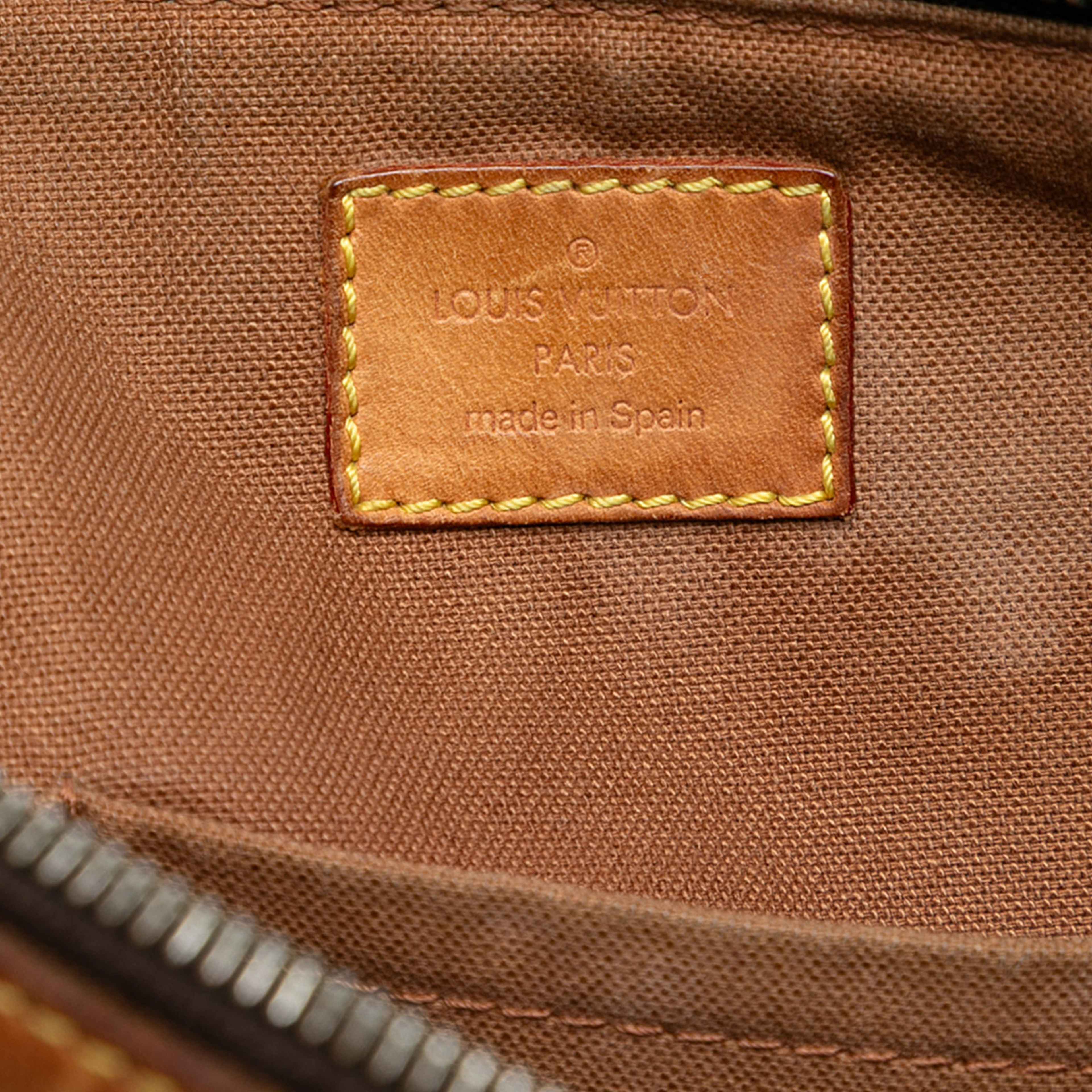 Louis Vuitton Monogram Tulum Gm, från Luxclusif, i färgen brown. Klicka för att öppna bilden i stort format