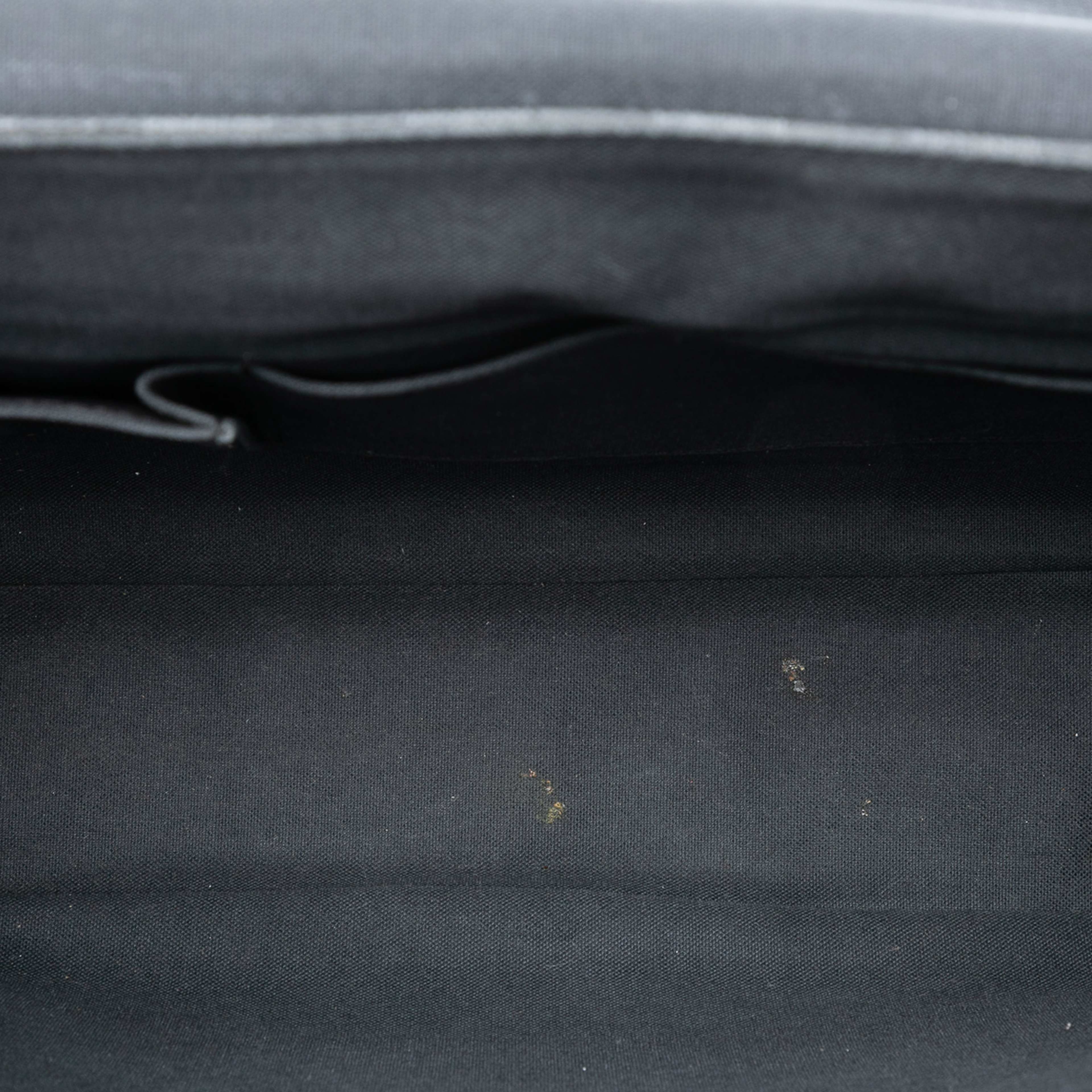 Louis Vuitton Damier Graphite Daniel Gm, från Luxclusif, i färgen black. Klicka för att öppna bilden i stort format