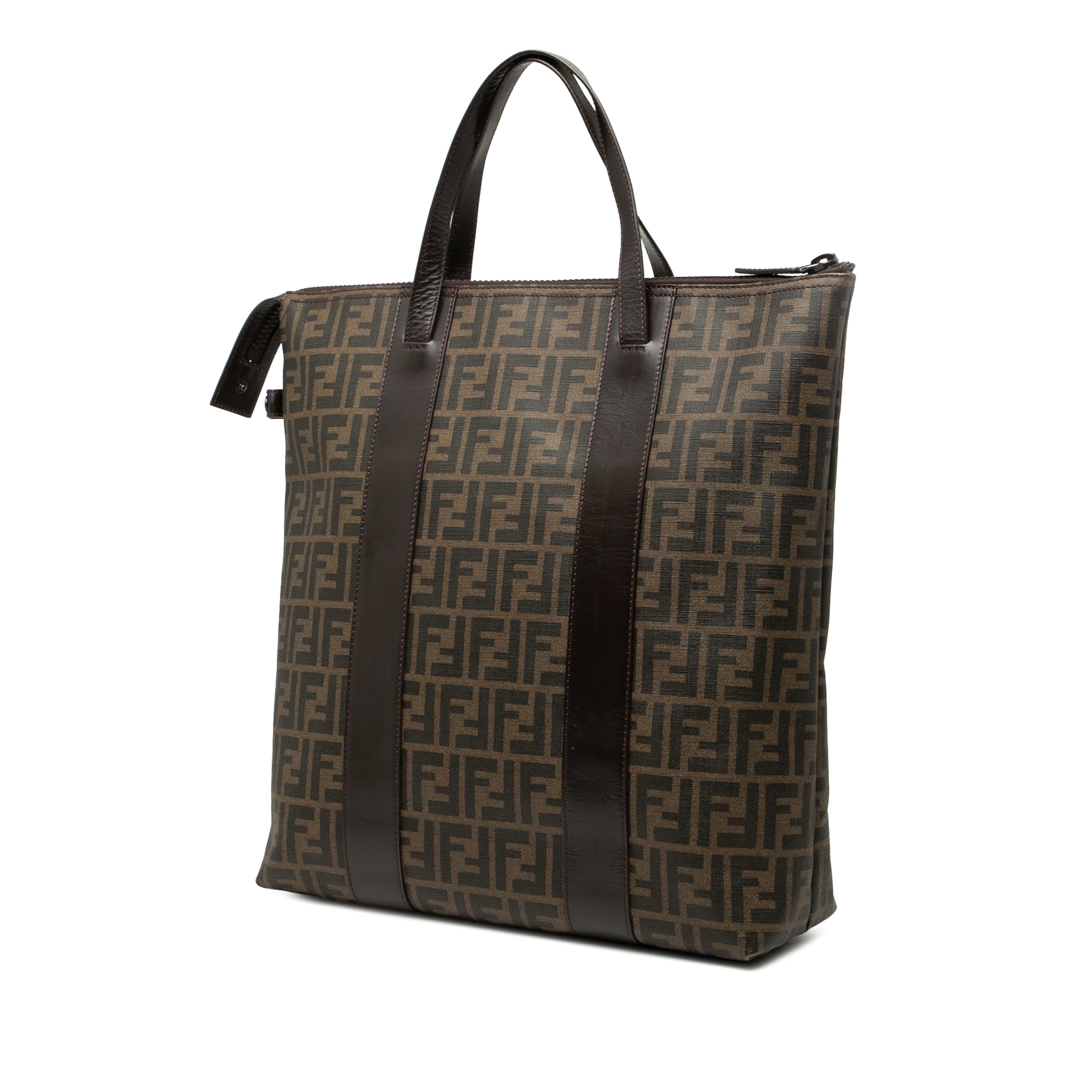 Fendi Zucca Spalmati Tote, från Luxclusif, i färgen brun. Klicka för att öppna bilden i stort format