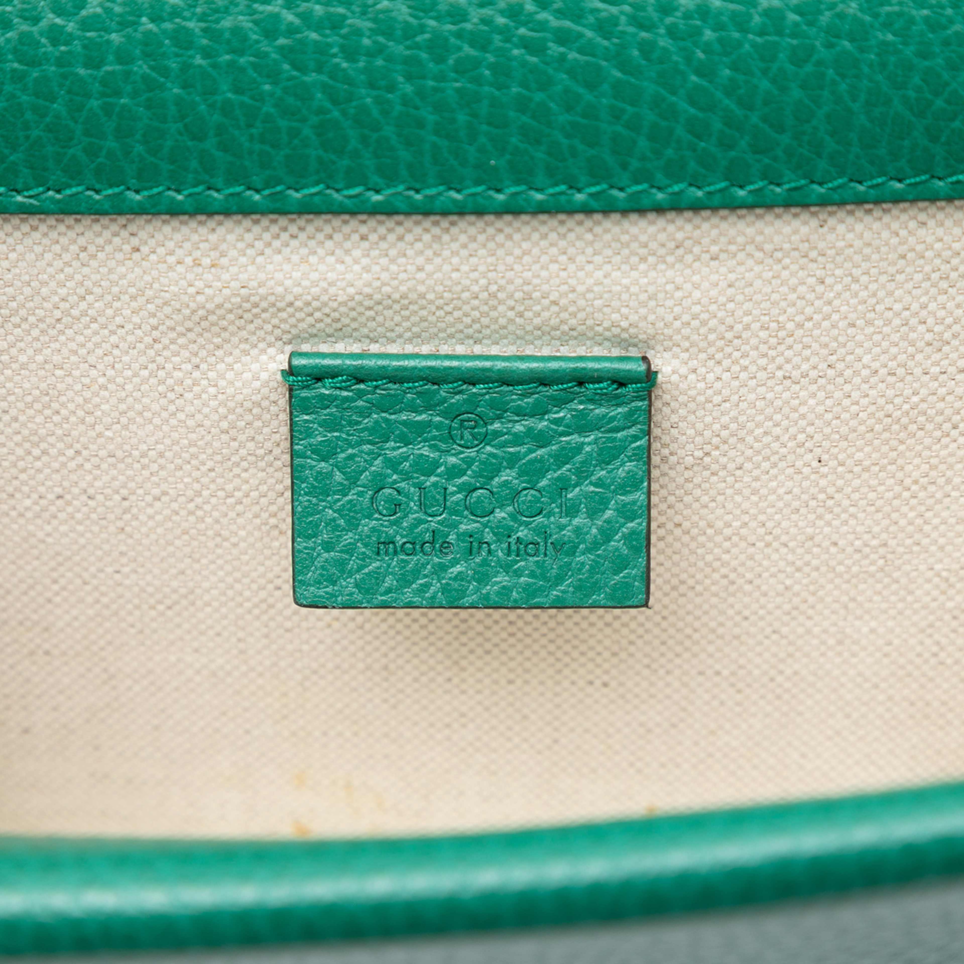 Gucci Small Leather Dionysus Crossbody, från Luxclusif, i färgen green. Klicka för att öppna bilden i stort format