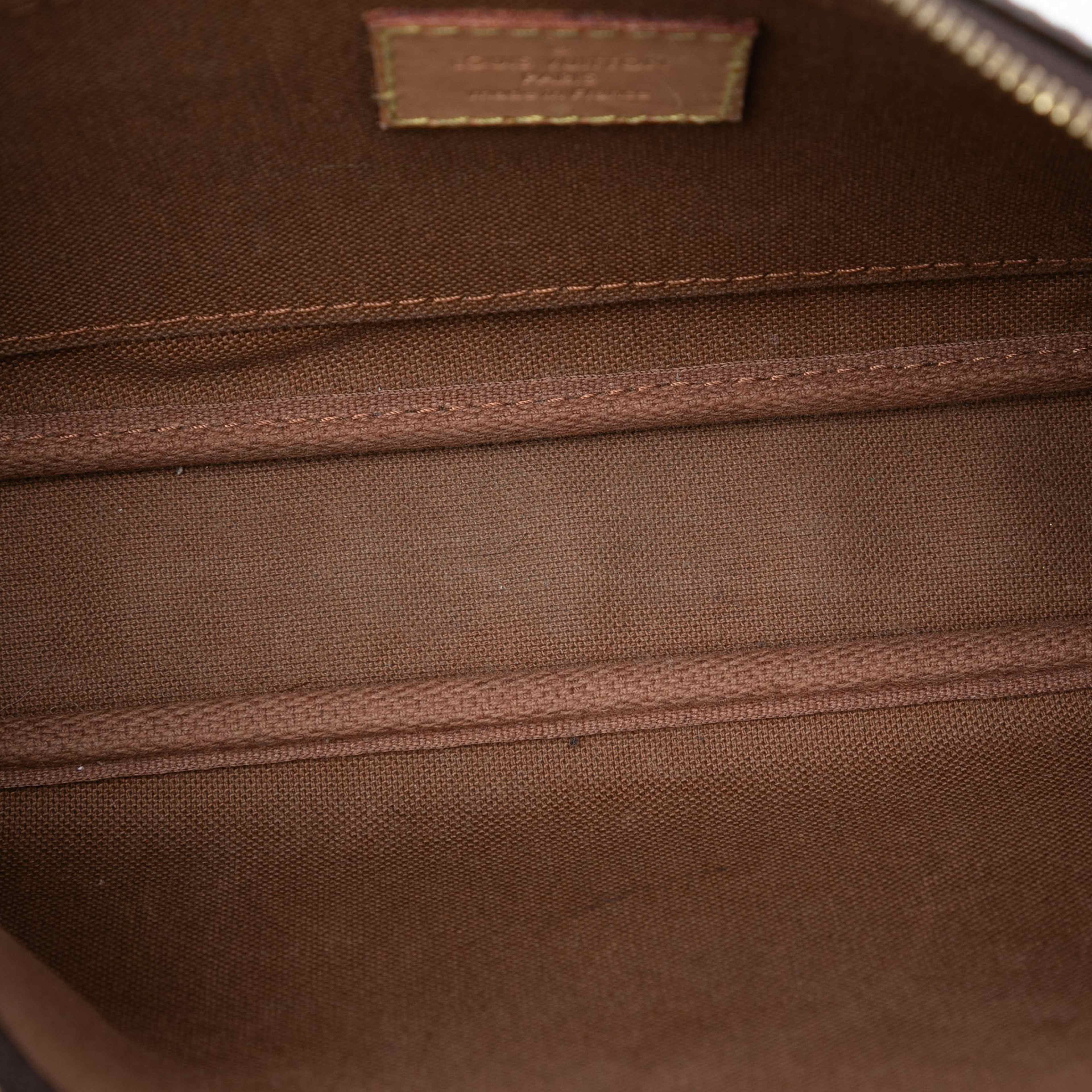 Louis Vuitton Monogram Multi Pochette Accessoires, från Luxclusif, i färgen brown. Klicka för att öppna bilden i stort format