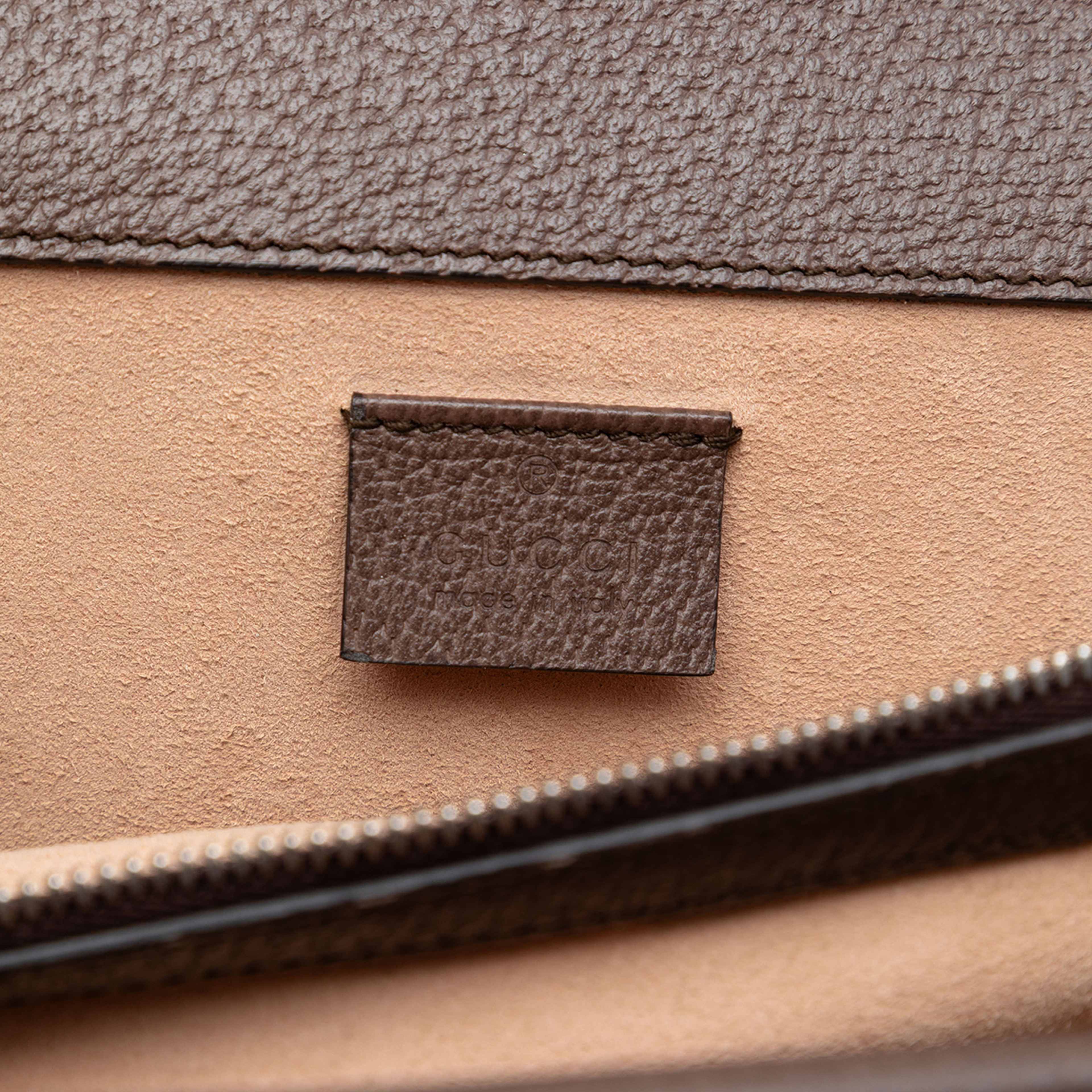 Gucci Gg Supreme Dionysus Top Handle Bag, från Luxclusif, i färgen beige. Klicka för att öppna bilden i stort format