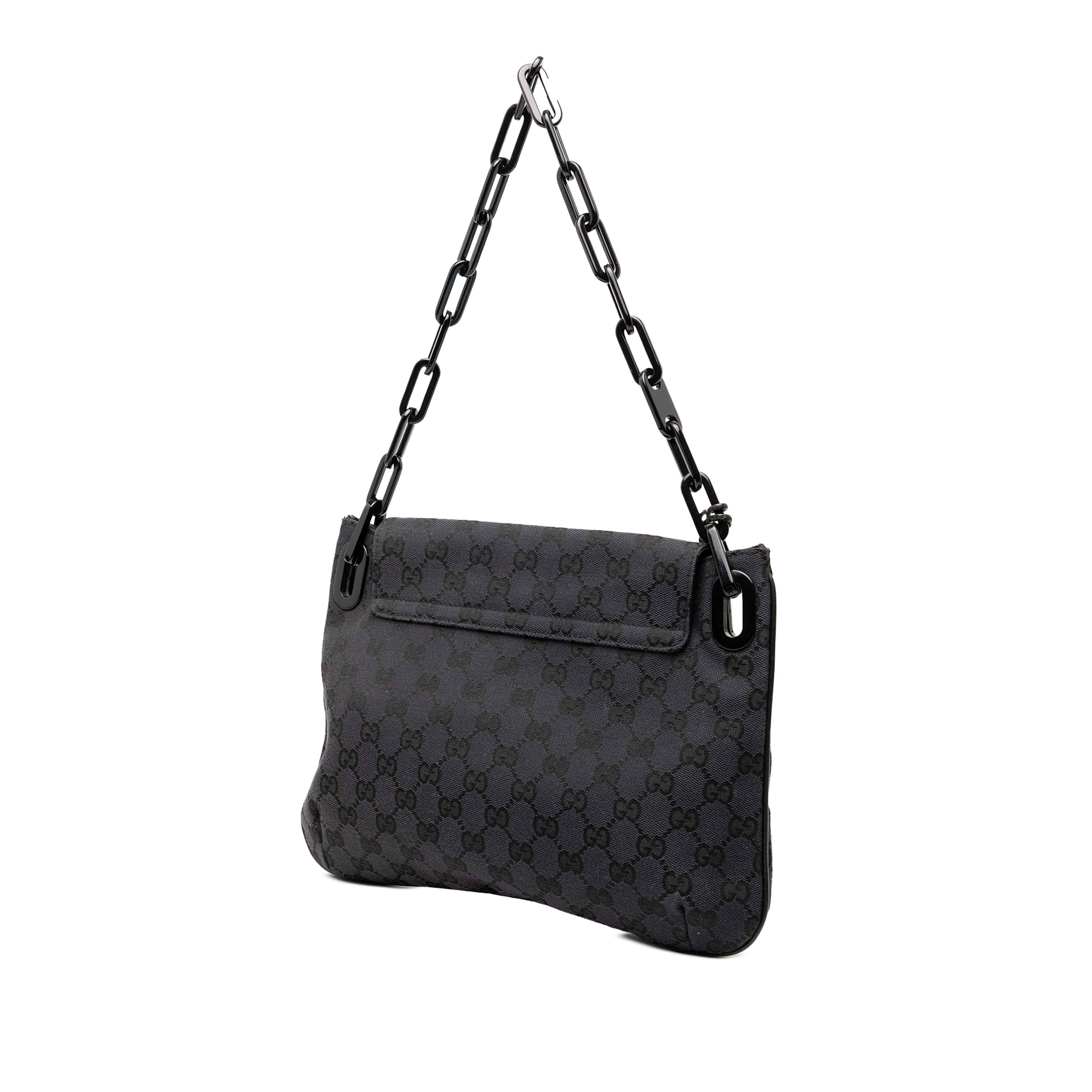 Gucci Gg Canvas Resin Chain Flap Shoulder Bag, från Luxclusif, i färgen black. Klicka för att öppna bilden i stort format