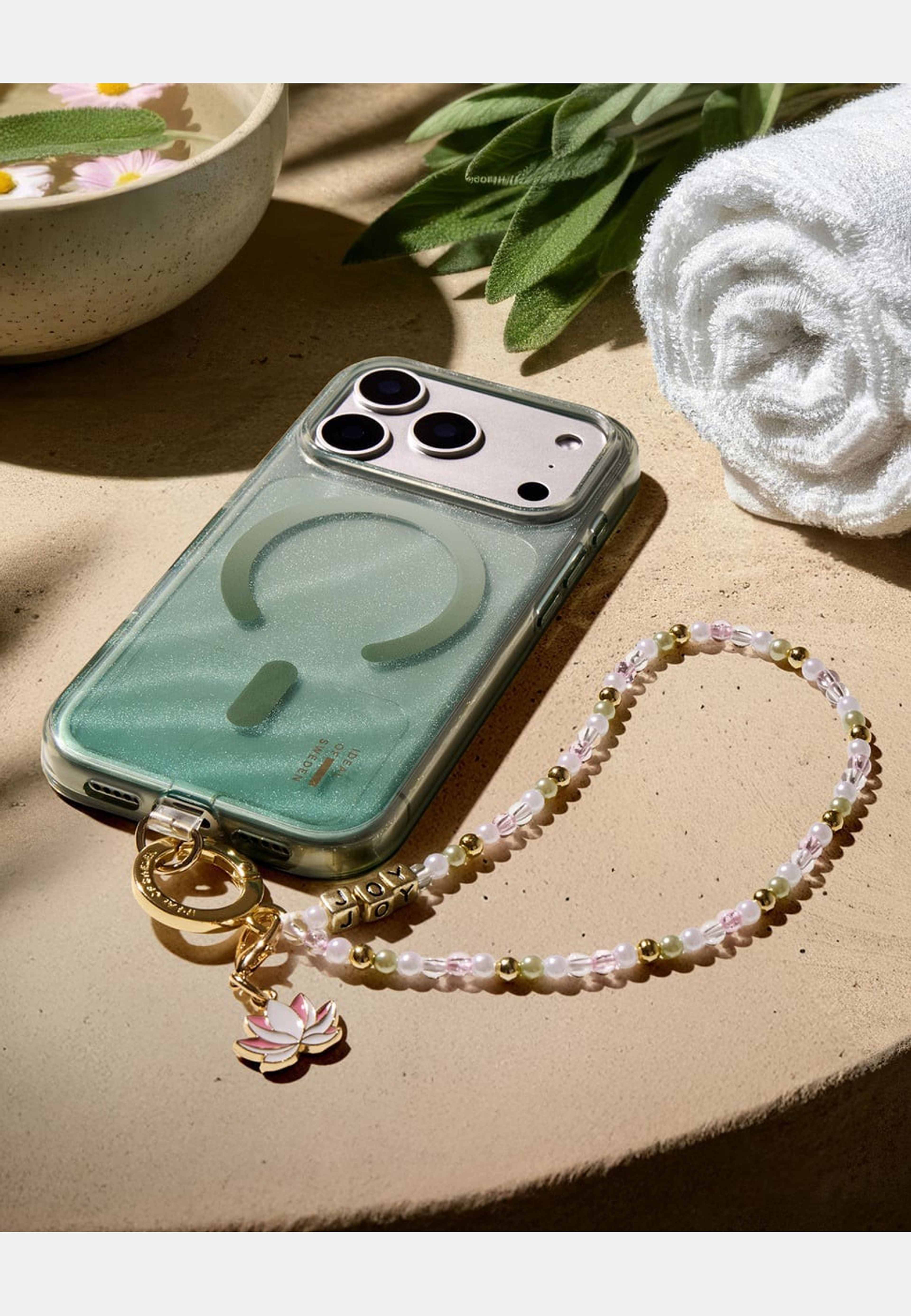 Charm Lotus Flower, från Ideal Of Sweden, i färgen pink. Klicka för att öppna bilden i stort format