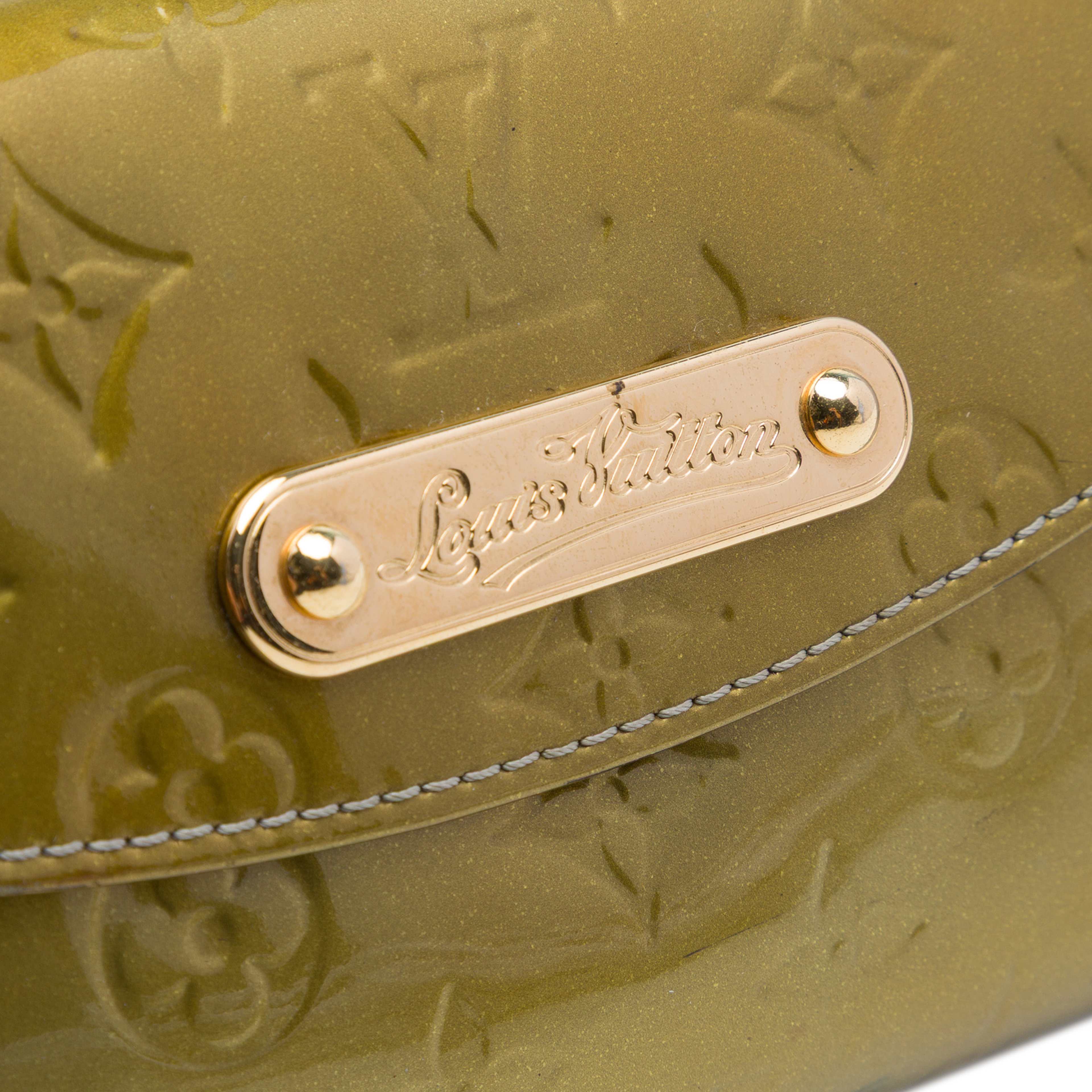 Louis Vuitton Monogram Vernis Sunset Boulevard, från Luxclusif, i färgen grön. Klicka för att öppna bilden i stort format