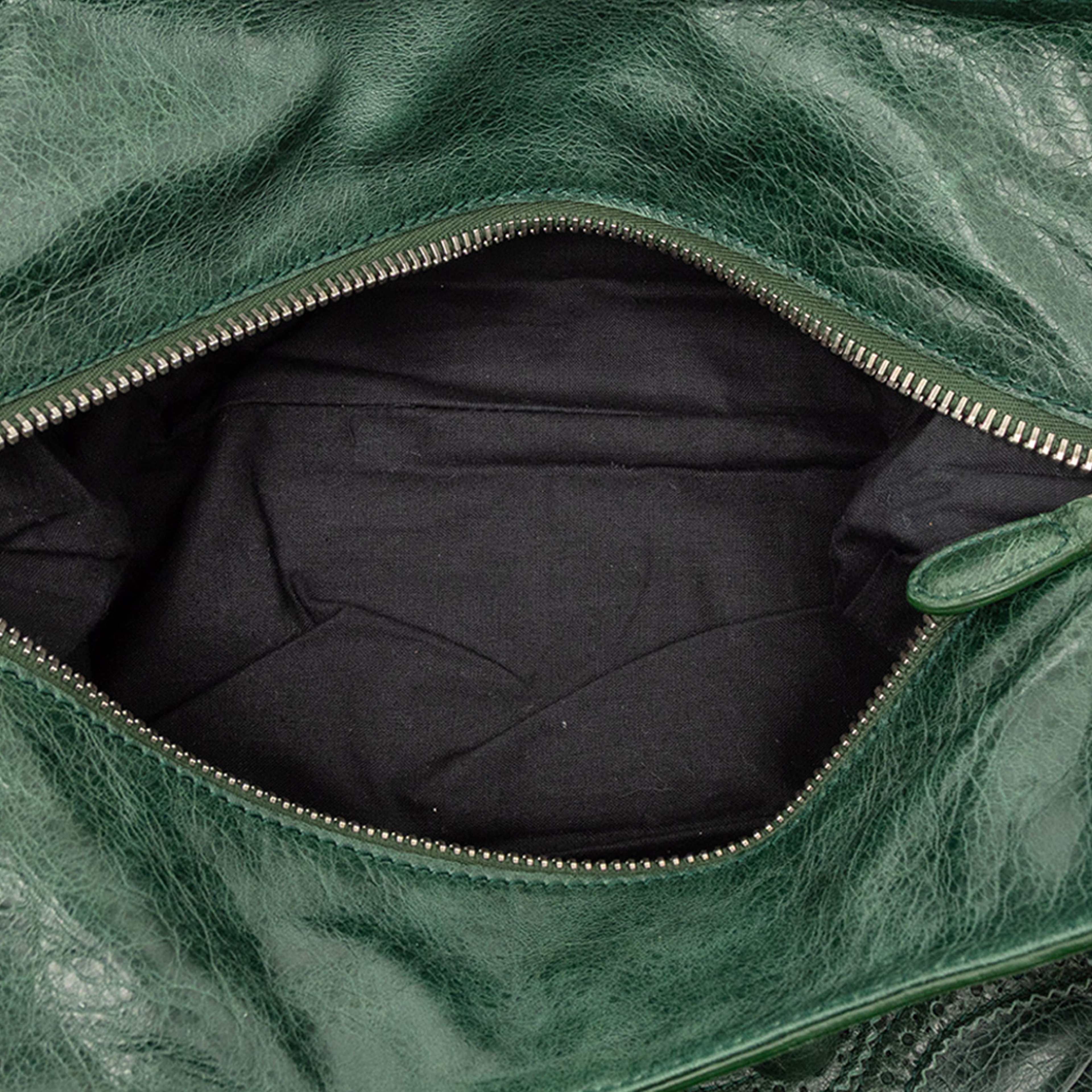 Balenciaga Lambskin Motocross Midday Giant Brogues, från Luxclusif, i färgen dark green. Klicka för att öppna bilden i stort format