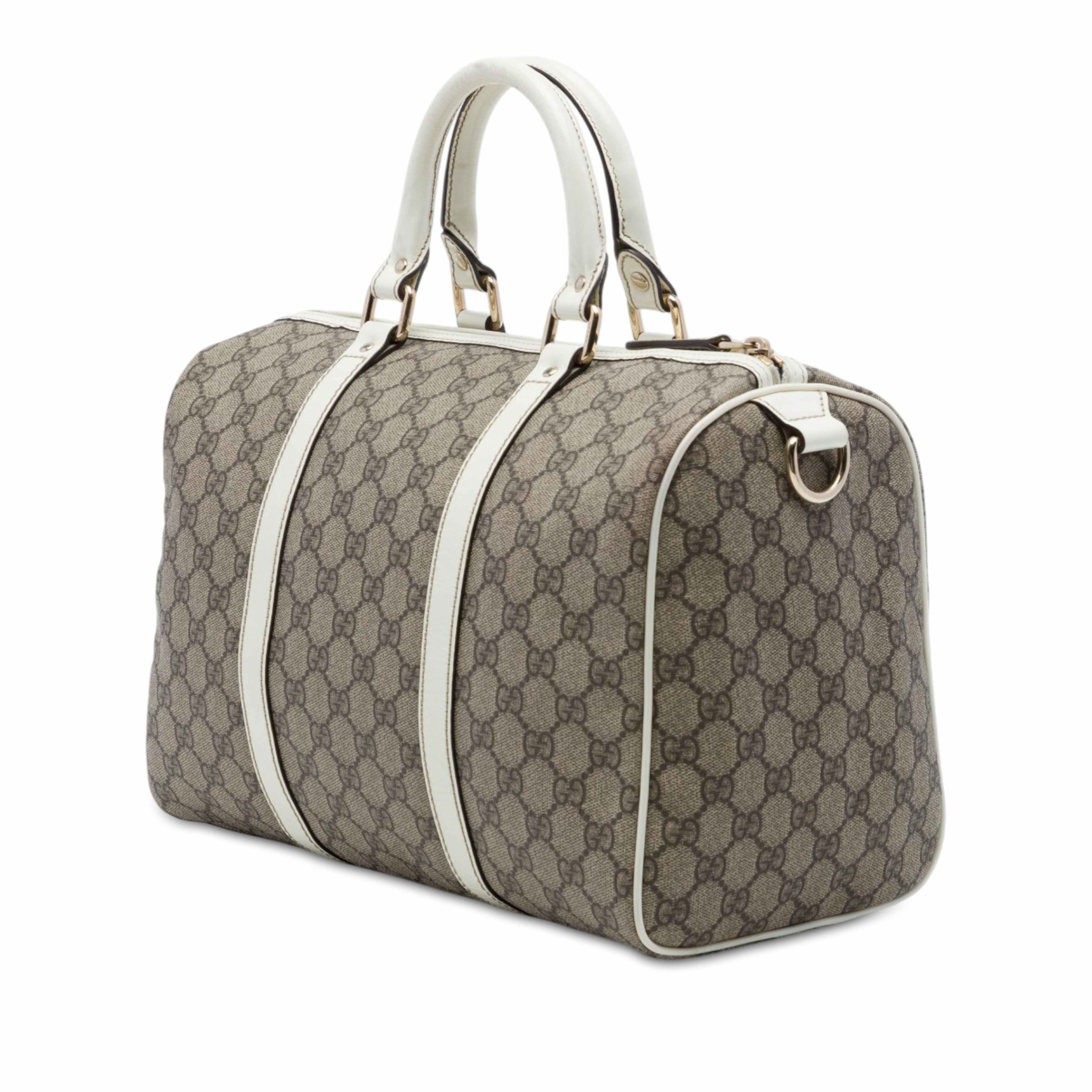 Gucci Medium Gg Supreme Joy Boston Bag, från Luxclusif, i färgen beige. Klicka för att öppna bilden i stort format