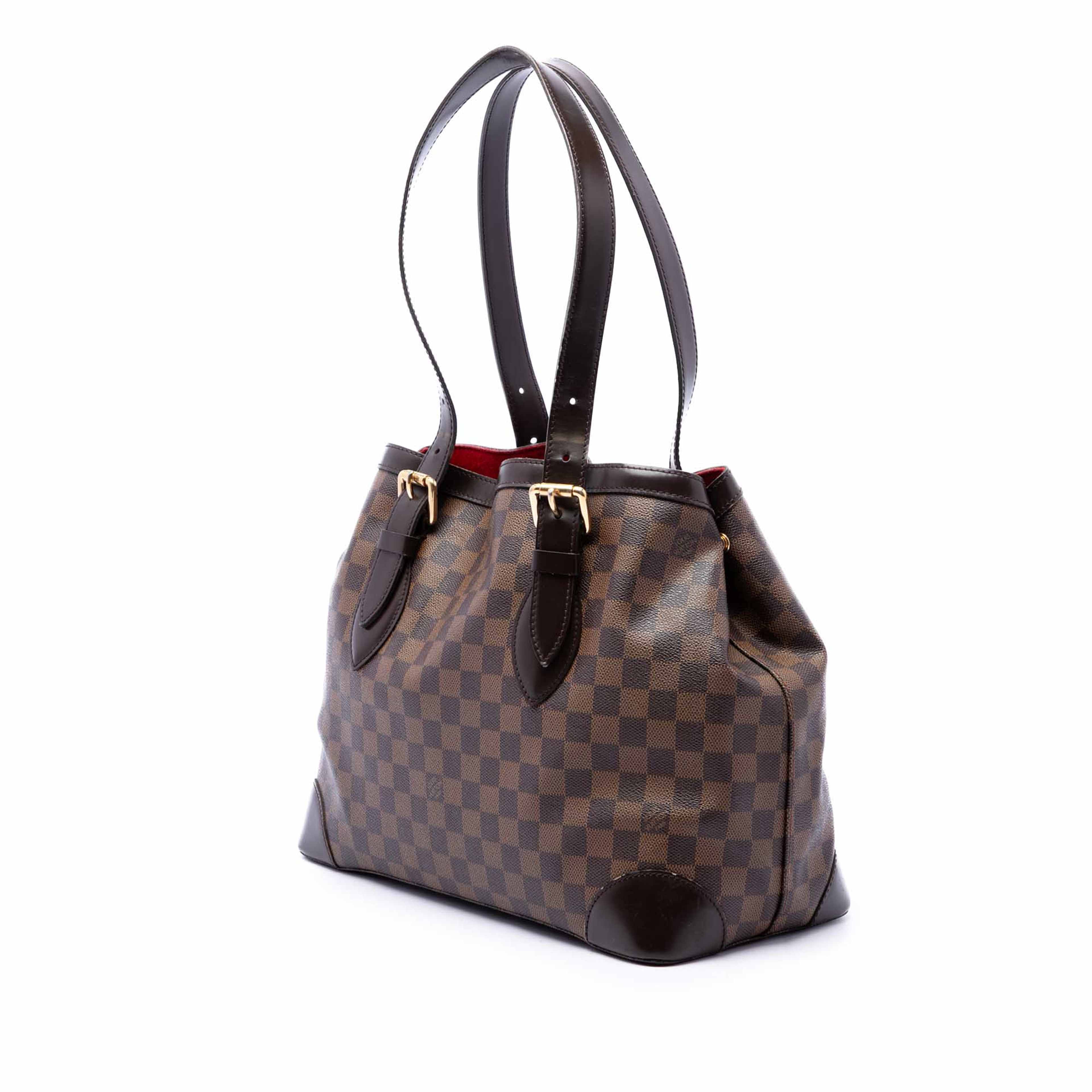Louis Vuitton Damier Ebene Hampstead Mm, från Luxclusif, i färgen brun. Klicka för att öppna bilden i stort format